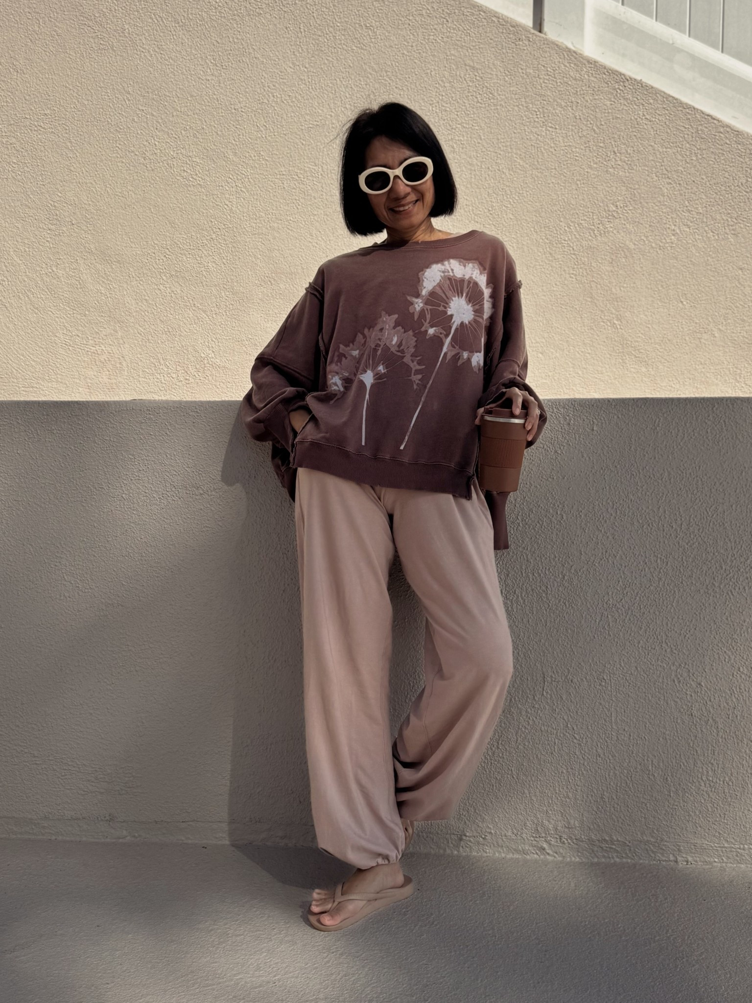 I’m 5’2” and weigh 98 lbs. My go-to sizes are XS, 00, or 24 for clothes, and I usually rock a 5.5 to 6 in shoes.
@freepeople

#LTKootd