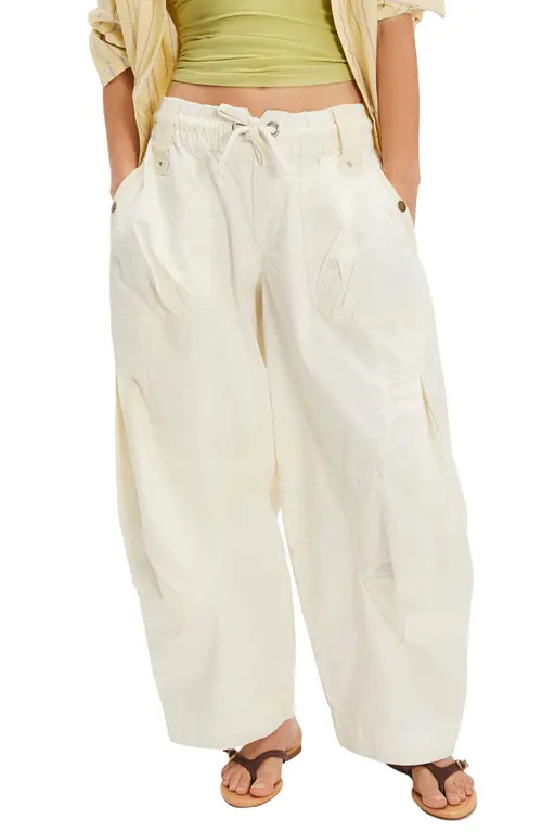 Free People Onset Cotton Twill Parachute Pants in Tofu at Nordstrom, Size Small | Nordstrom