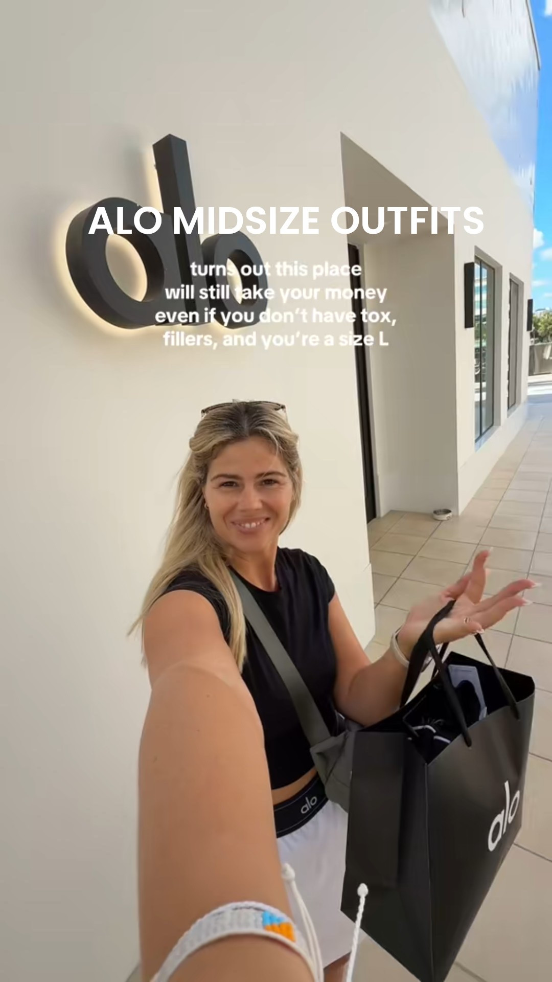 alo is for the midsize and tall girlies too I am wearing large in most I could size down to medium but I like the extra coverage

#LTKActive #LTKMidsize