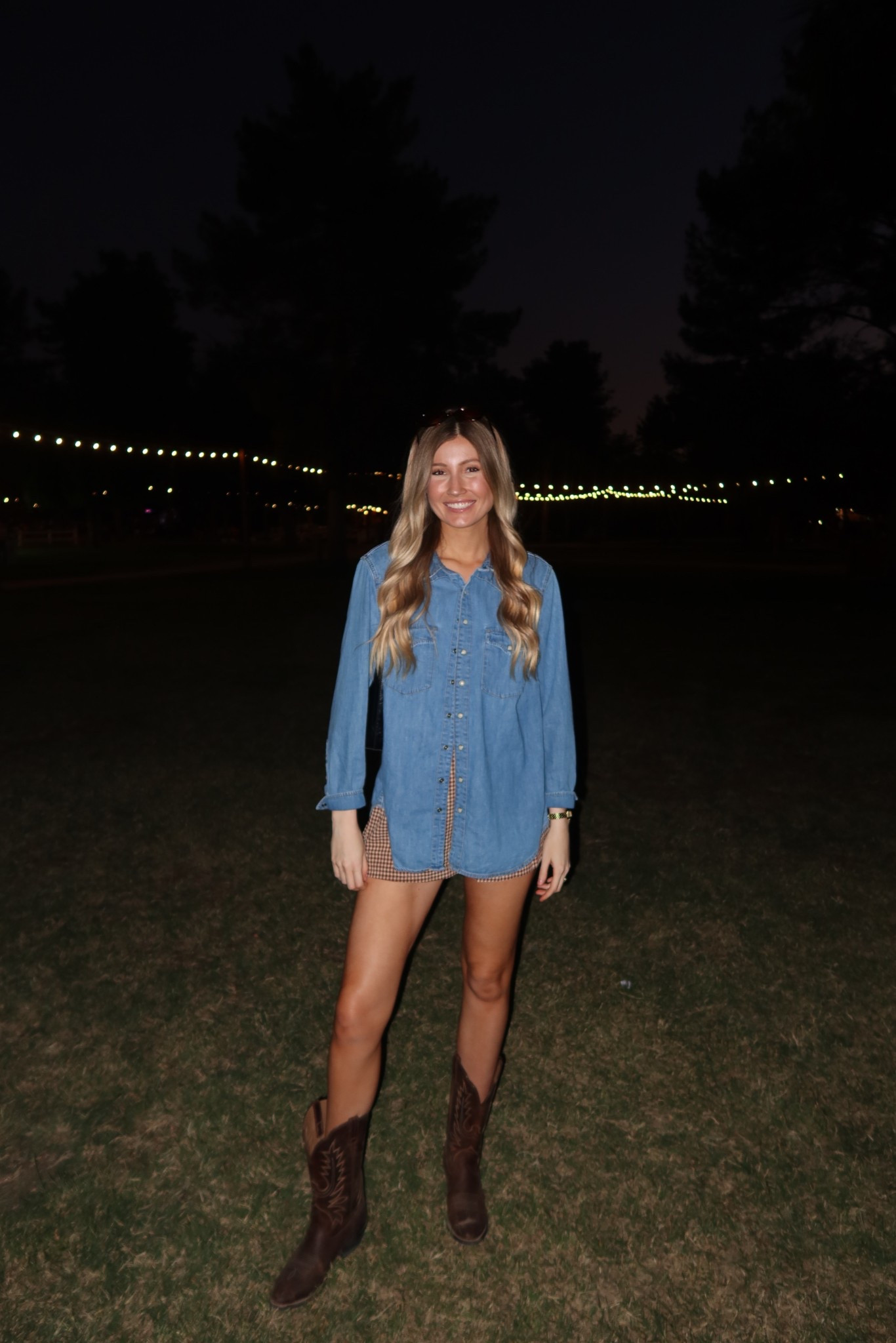 Loving this laid-back western look for a cozy night out. This oversized Lucky Brand denim shirt pairs perfectly with my favorite Ariat boots — casual, comfy, and cute!✨
#LTKootd #LTKStyleTip #LTKU #LuckyBrand #Ariat #WesternStyle #FallFashion #CountryChic #OOTD #CowgirlStyle #DenimOnDenim #FallOutfitInspo #LTKSeasonal #LTKFindsUnder100 #LTKFashion #StyleInspo #CasualOutfit #WesternVibes #LTKLook #LTKFall 

#LTKootd #LTKU #LTKStyleTip