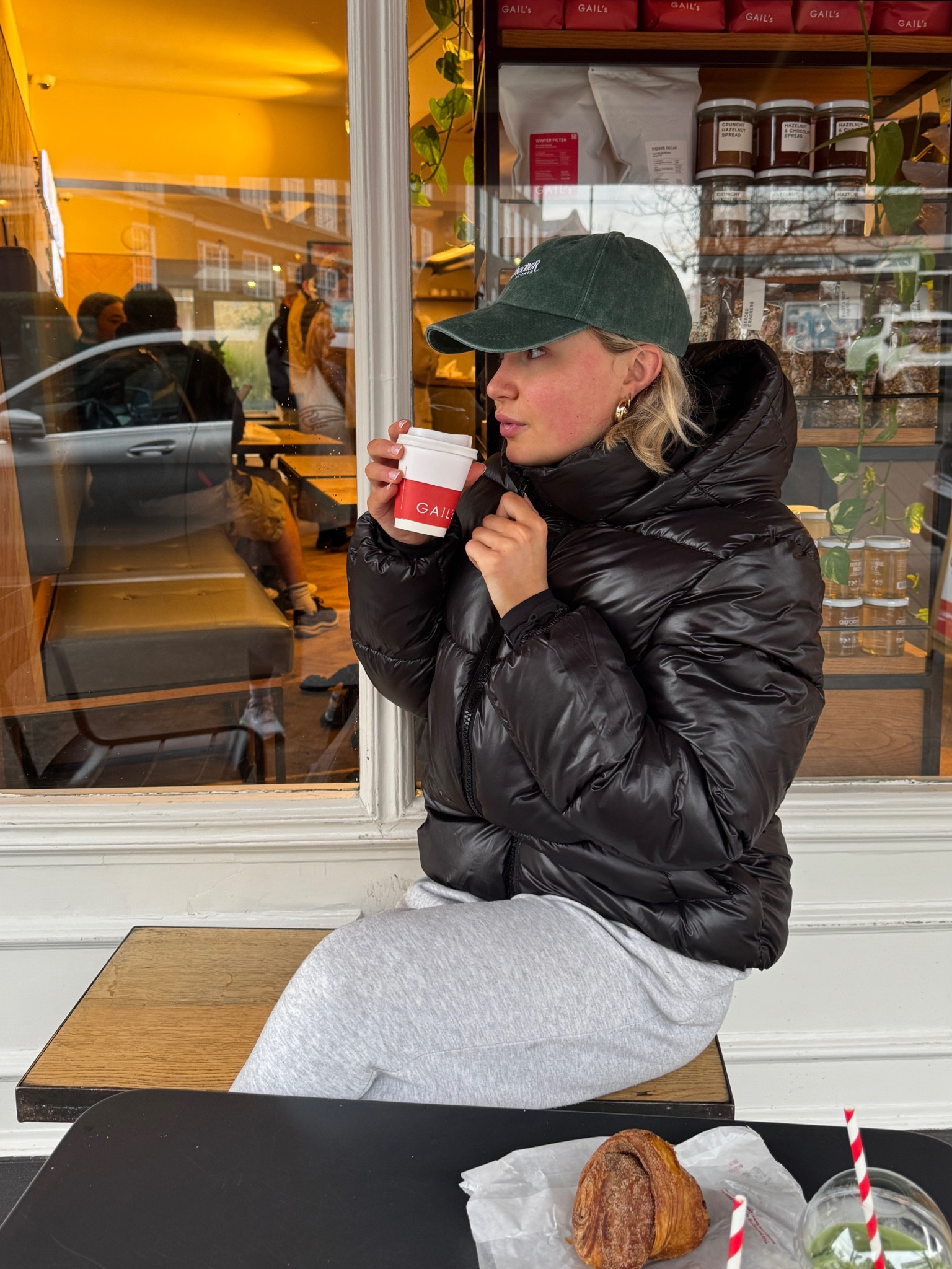 the PERFECT puffa 🖤