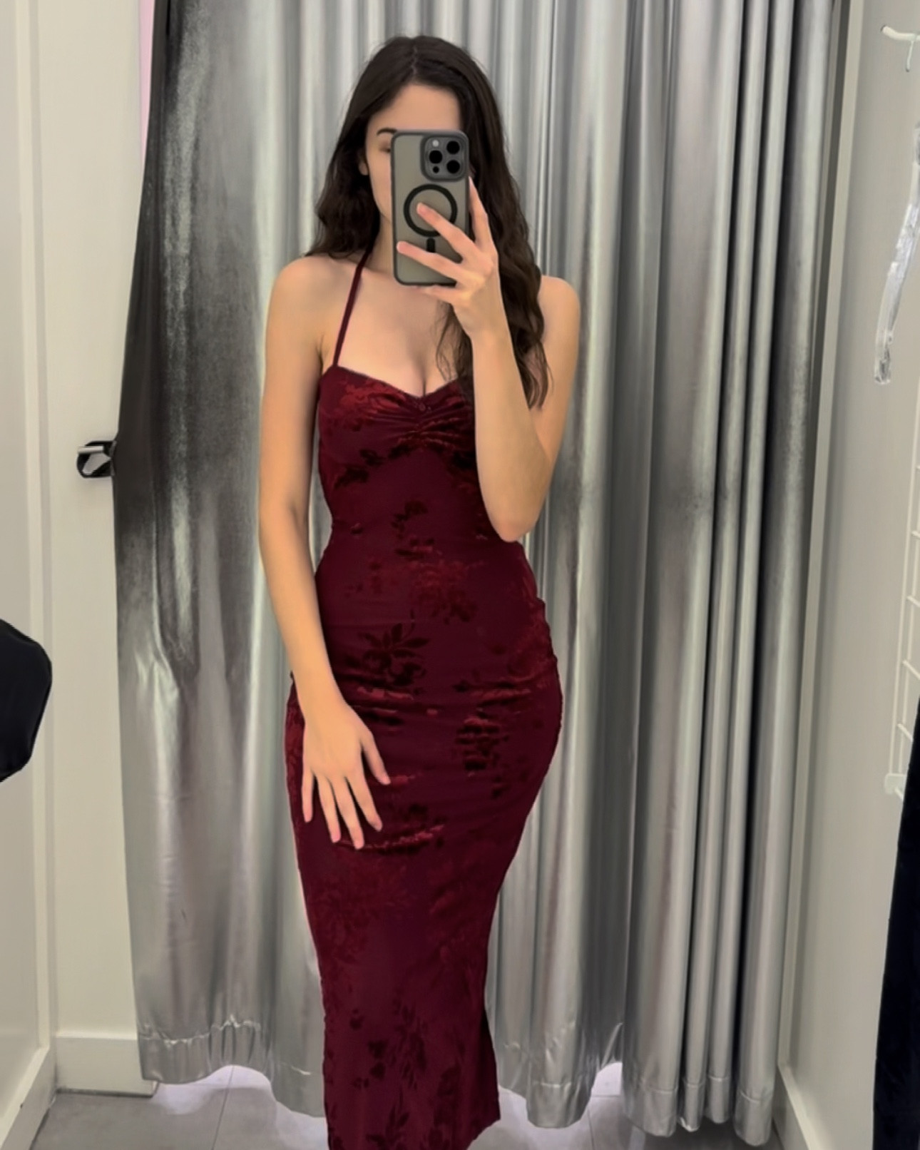 The perfect midi dress for every occasion 🥰✨ 

#LTKHoliday #LTKFindsUnder100 #LTKSeasonal