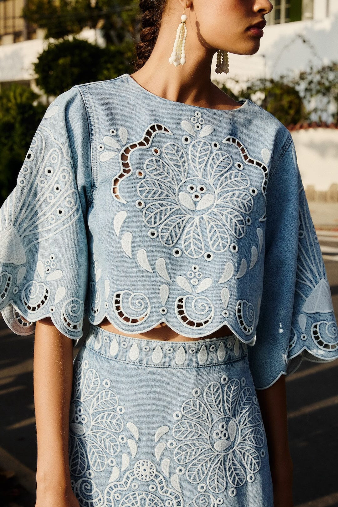 Denim Richelieu Kimono Sleeves Cropped Blouse | FARM Rio | FarmRio (US)