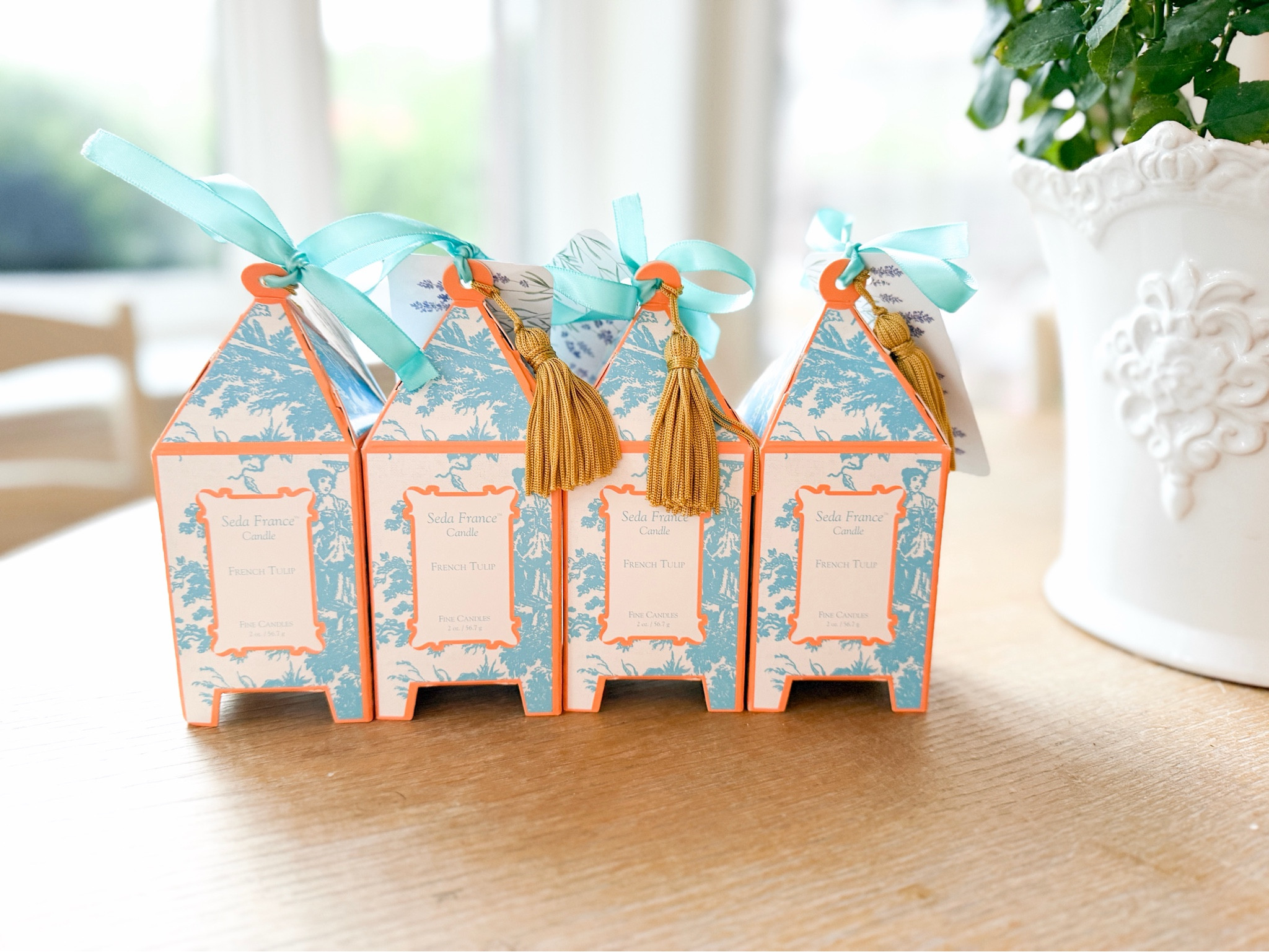 $20 gift idea! Just add a tag and ribbon! #teachergift #thankyougift 