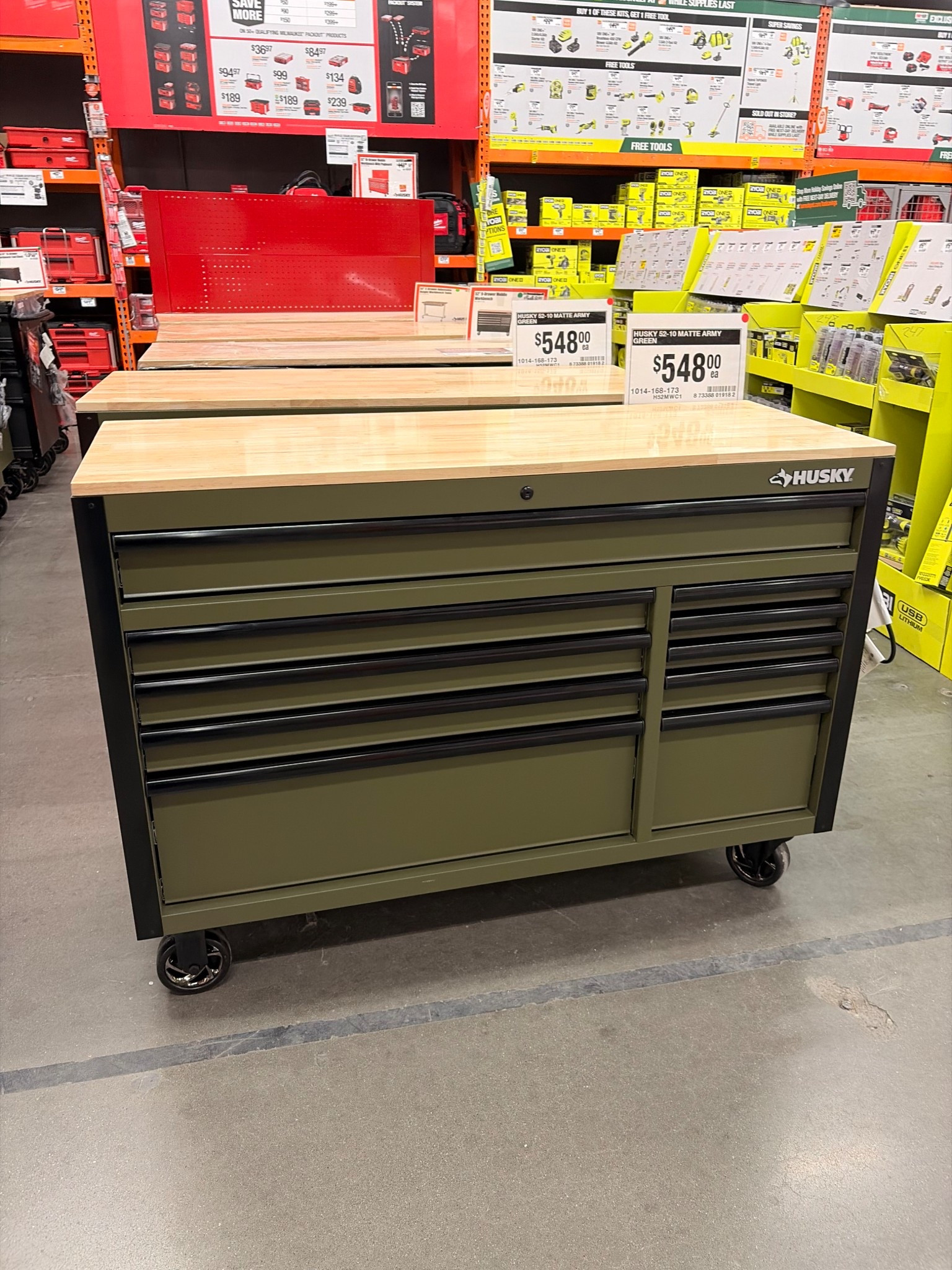 Tool chests are a great idea for the man in your life! Some are on sale that I linked for $100 Off! Organizing tools 🧰 🛠️ These rolling tool chests have been perfect for building our wood signs for our small business! 







Gift ideas for men, makeover garage, organizing garage, building projects, home, small business, organizing, Valentine’s Day gift ideas, gift ideas 

#LTKMens #LTKSaleAlert #LTKHome