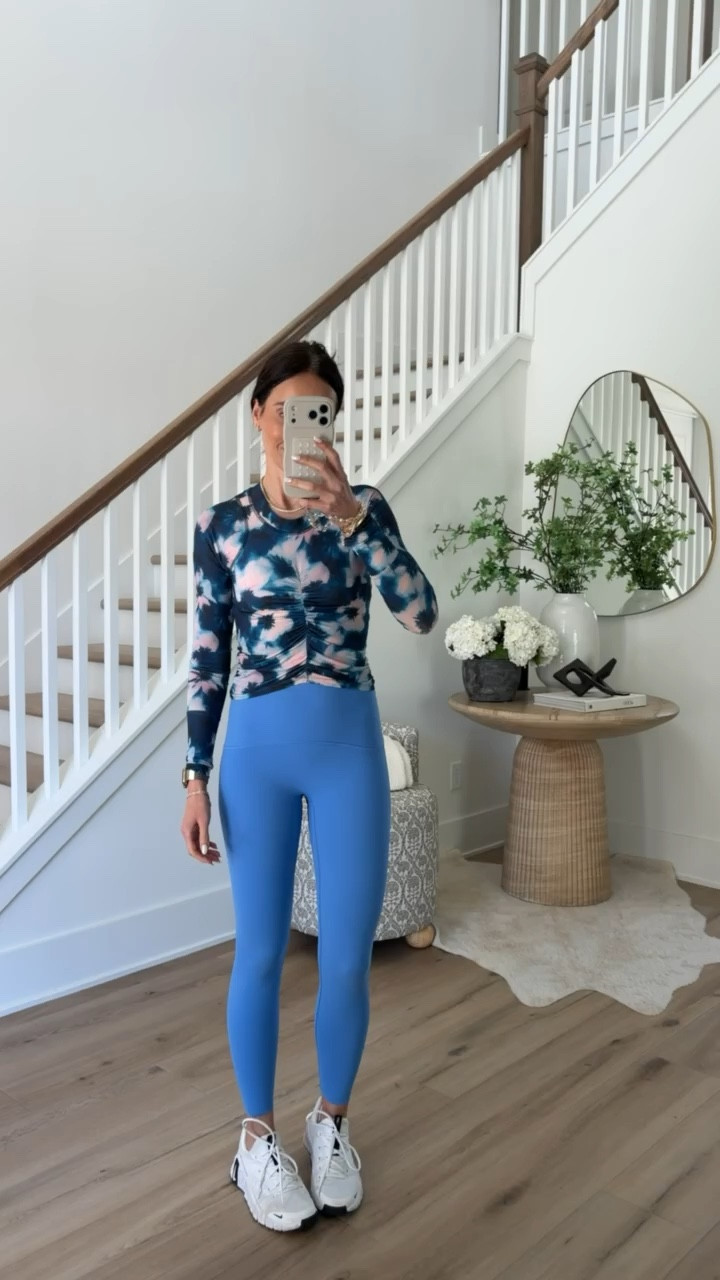 Xs in top and s leggings, leggings code ANNAMXSPANX.


#LTKActive #LTKOver40