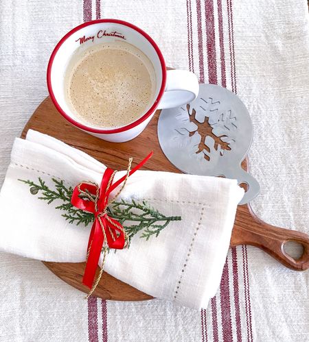 $25 Target gift idea for hostess. 
Mug with stencils $9.99
2pk Napkins $5
10” wooden board $9.99




Gift for hostess/ gift for mom/ gift for coffee lover/ gifts under $25/ Target gifts/ gifts for cook/ gift for hosts

#LTKHoliday #LTKGiftGuide #LTKSeasonal