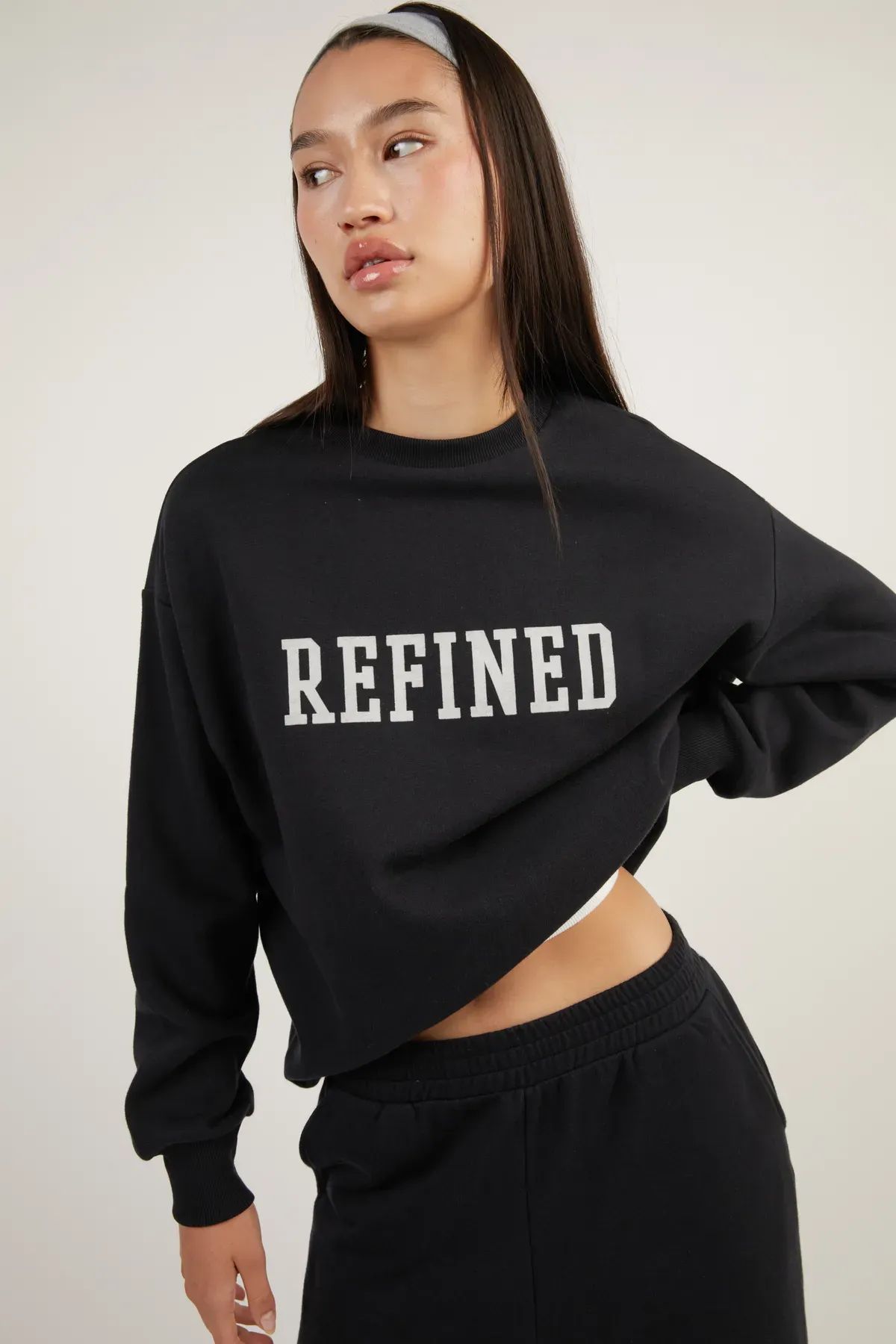 REFINED GRAPHIC LETTERING SWEATSHIRT | OAK + FORT