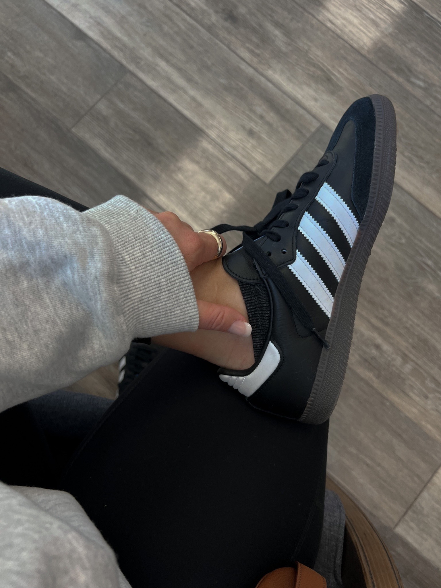 3 tips when styling Adidas Sambas styling Adidas Samba shoes: Keep it casual: The Adidas Samba is a classic sneaker that was originally designed for indoor soccer games, so it's a casual shoe that pairs well with jeans, chinos, or shorts. You can create a laid-back look by pairing your Sambas with a simple t-shirt and a pair of dark-wash jeans. Add some color: The Adidas Samba is available in a range of colors, so don't be afraid to choose a bold or bright hue to make your outfit pop. If you're wearing a neutral outfit, try pairing it with a colorful pair of Sambas to add some interest and personality to your look. Experiment with different textures: The Adidas Samba is made with a leather upper and a gum sole, which gives it a distinctive look and feel. You can play up the texture of your Sambas by pairing them with other items that have interesting textures, such as a denim jacket or a wool sweater. This will add depth and dimension to your outfit, and make your Sambas stand out even more. 🥂Remember, always wear what makes you feel confident and comfortable while still being yourself.