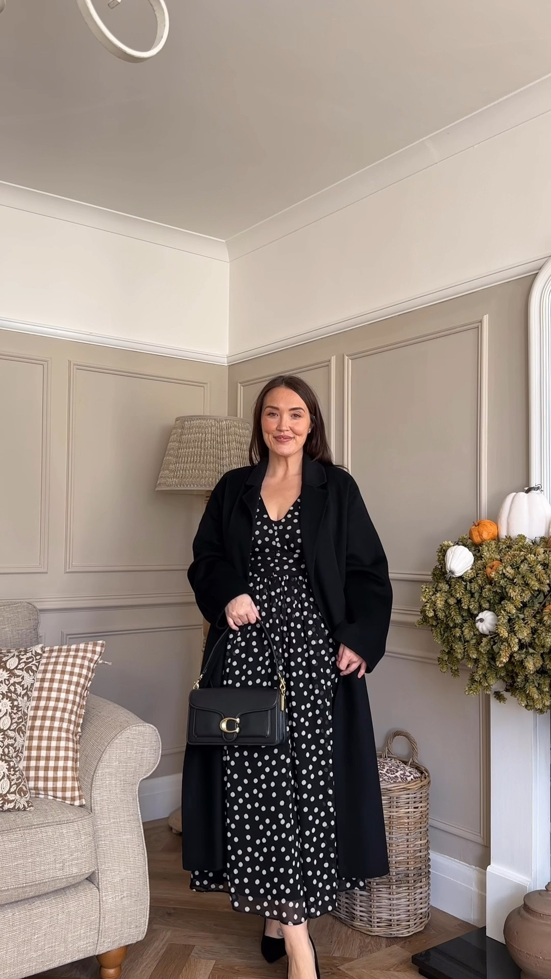 I'm off to a candlelight concert I'm so excited and I thought I'd share what I'm wearing ❤️ shall I wear boots instead?! Autumn winter outfits 

#LTKwinter

#LTKuk #LTKdatenight