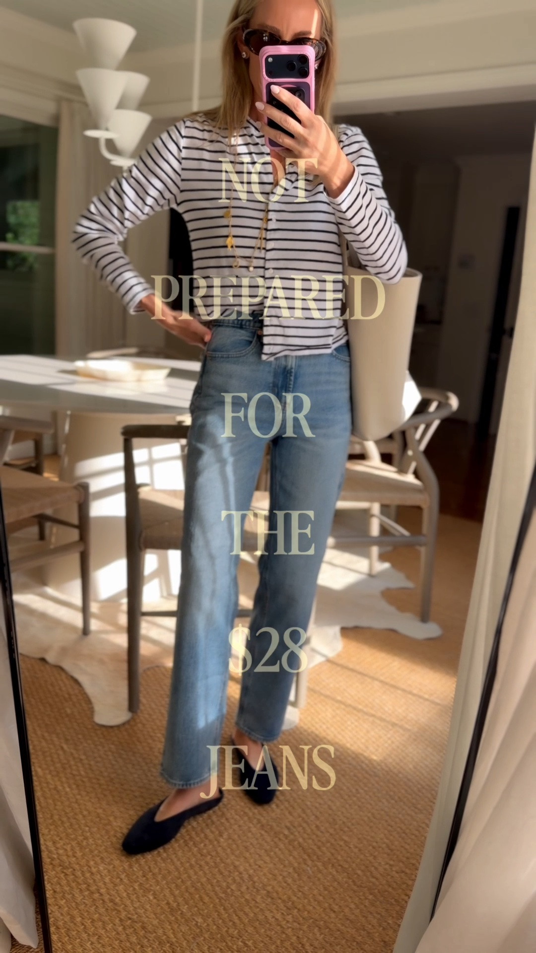 Omg!! How good!! Classic and fit like a Levi’s! 
Size 2 - available in petite and tall!
