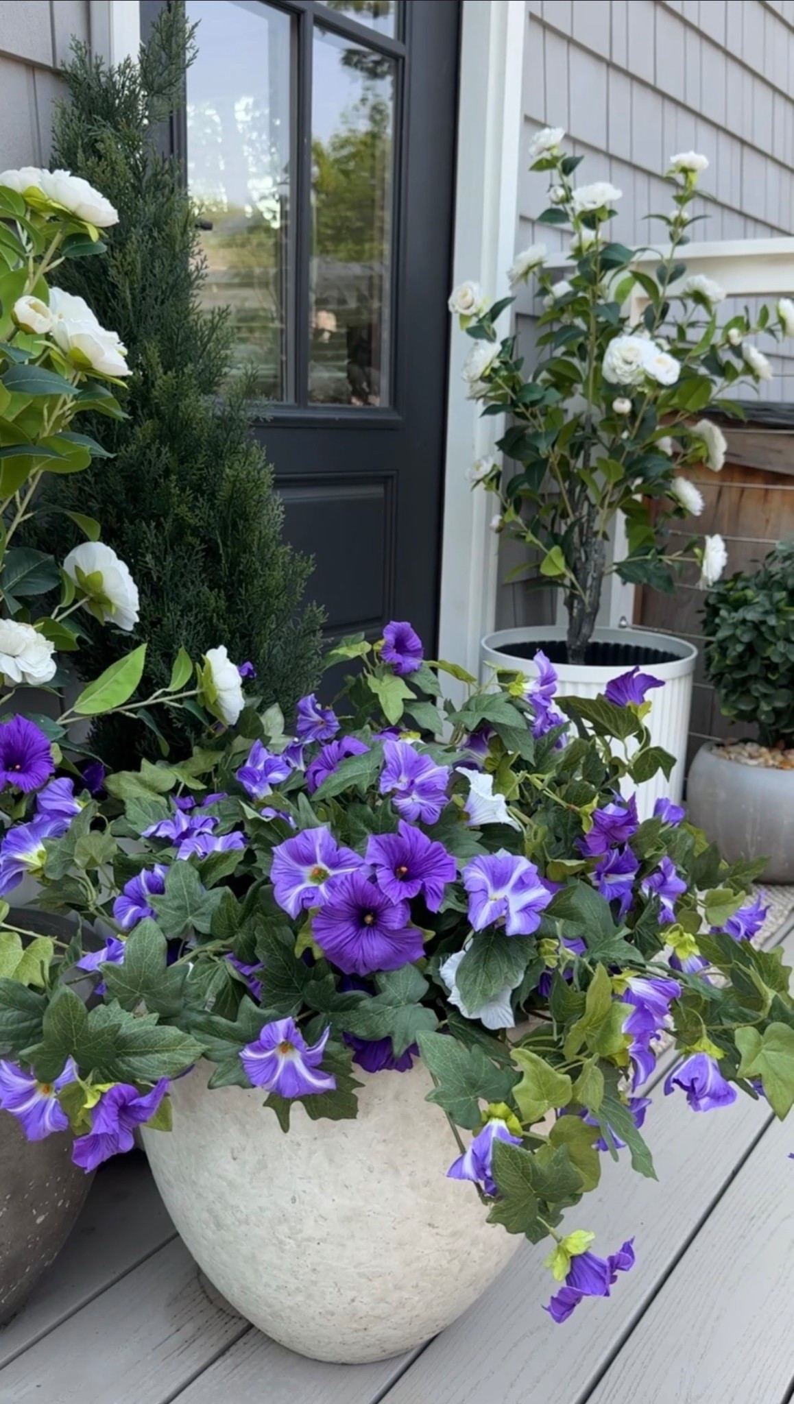 Anyone else starting to think about spring weather? These are my go to outdoor staples and they require no maintenance 

#LTKSeasonal #LTKHome