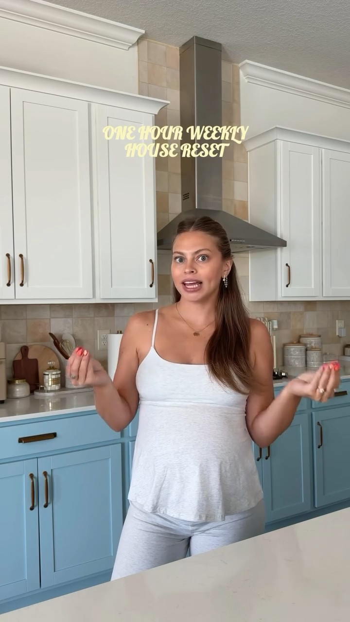 one hour house reset (from yesterday) 🫶🏻🧚🏼☕️🫧

#cleanwithme #housereset