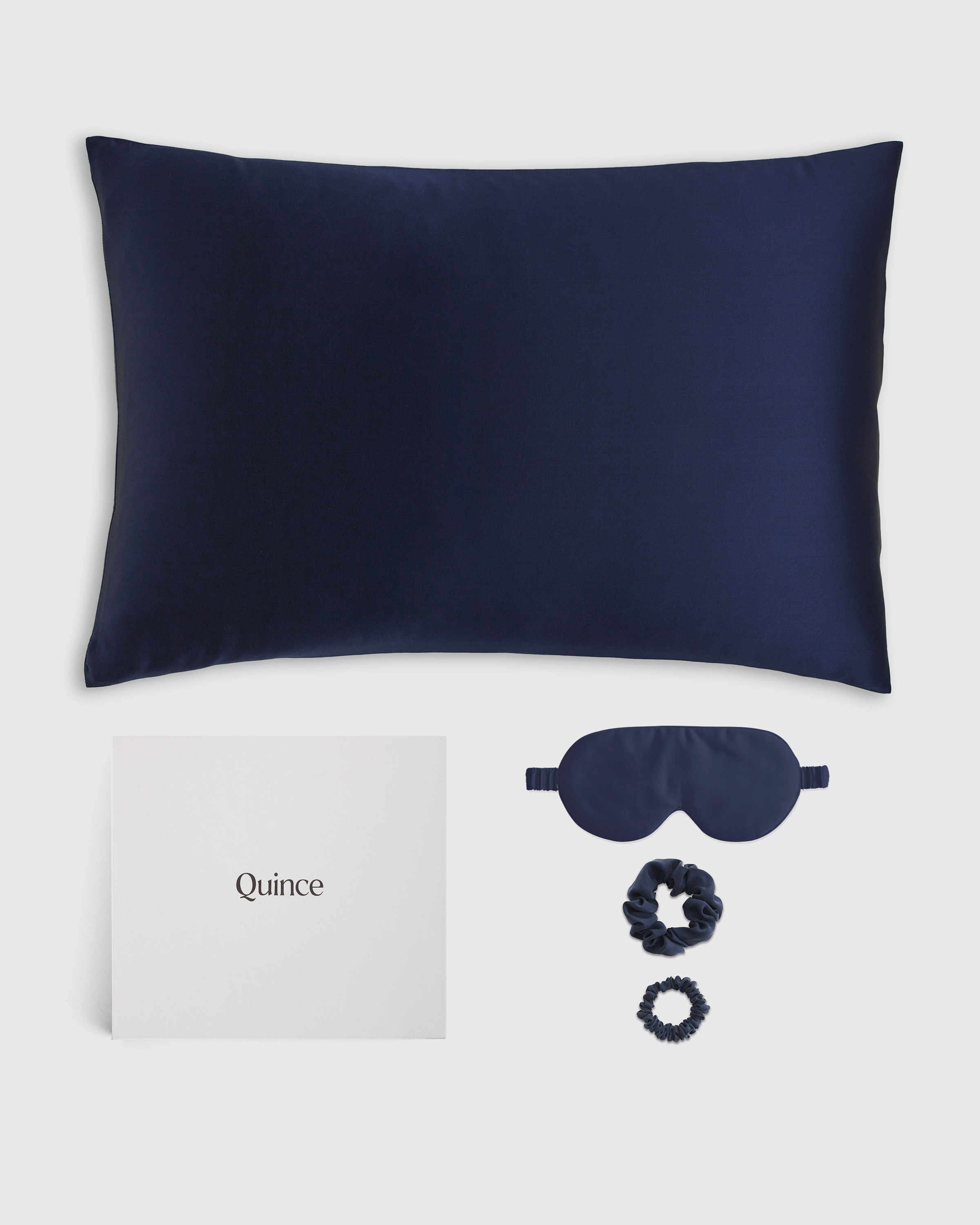 Quince | Women's Beauty Sleep Set in Navy, Silk | Quince