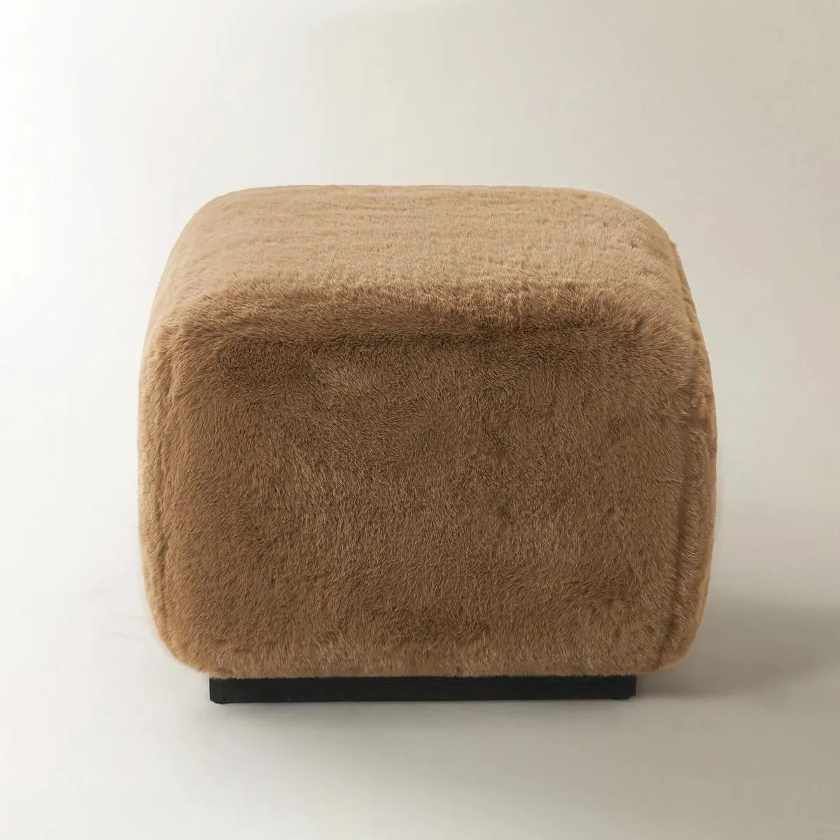 Lris Pouf | Z Gallerie