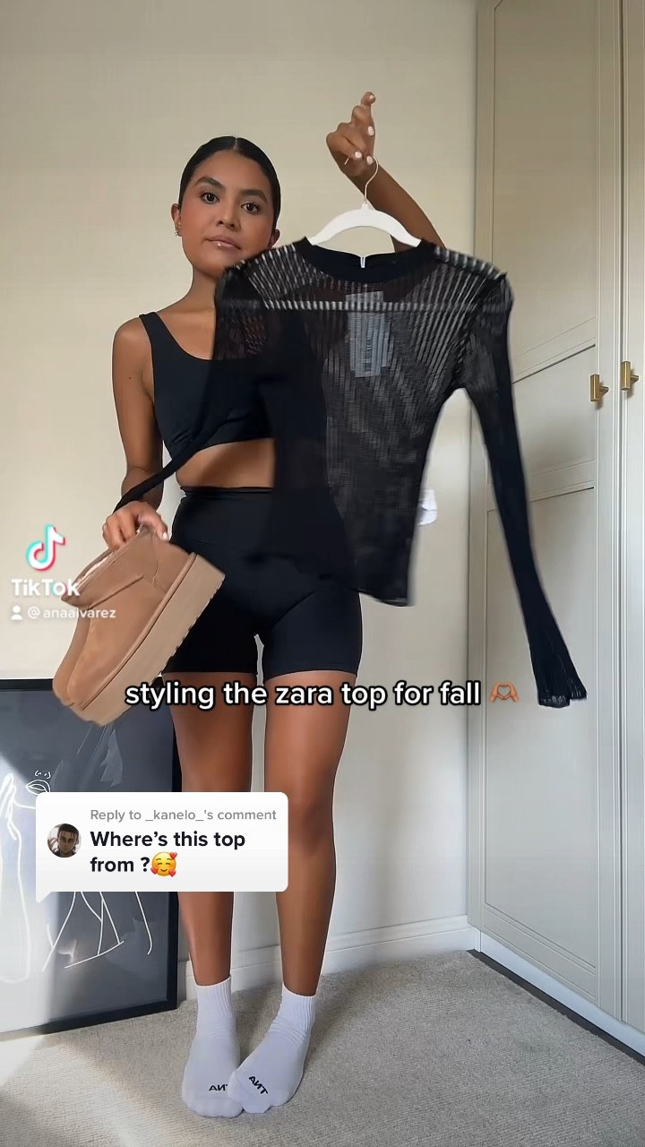 Ultra mini Uggs platform outfit
Chesnut Uggs 
Zara top size small


#LTKunder50 #LTKshoecrush #LTKstyletip