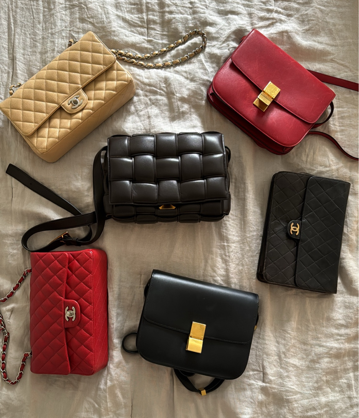 @VestaireCo is one of my top places to find pre-loved luxury items. Linked some of my picks from the site #VestairePartner 