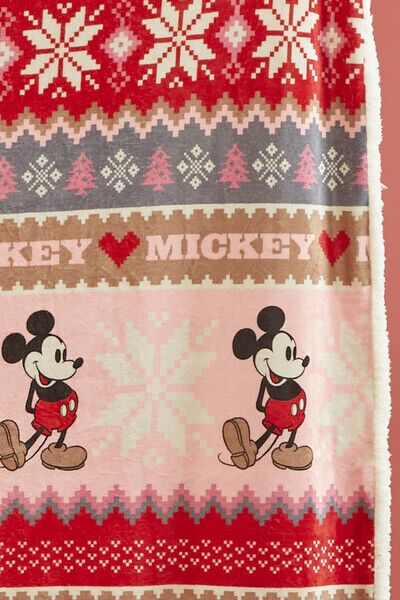 Disney Mickey & Minnie Fair Isle Throw Blanket | Forever 21 | Forever 21 (US)