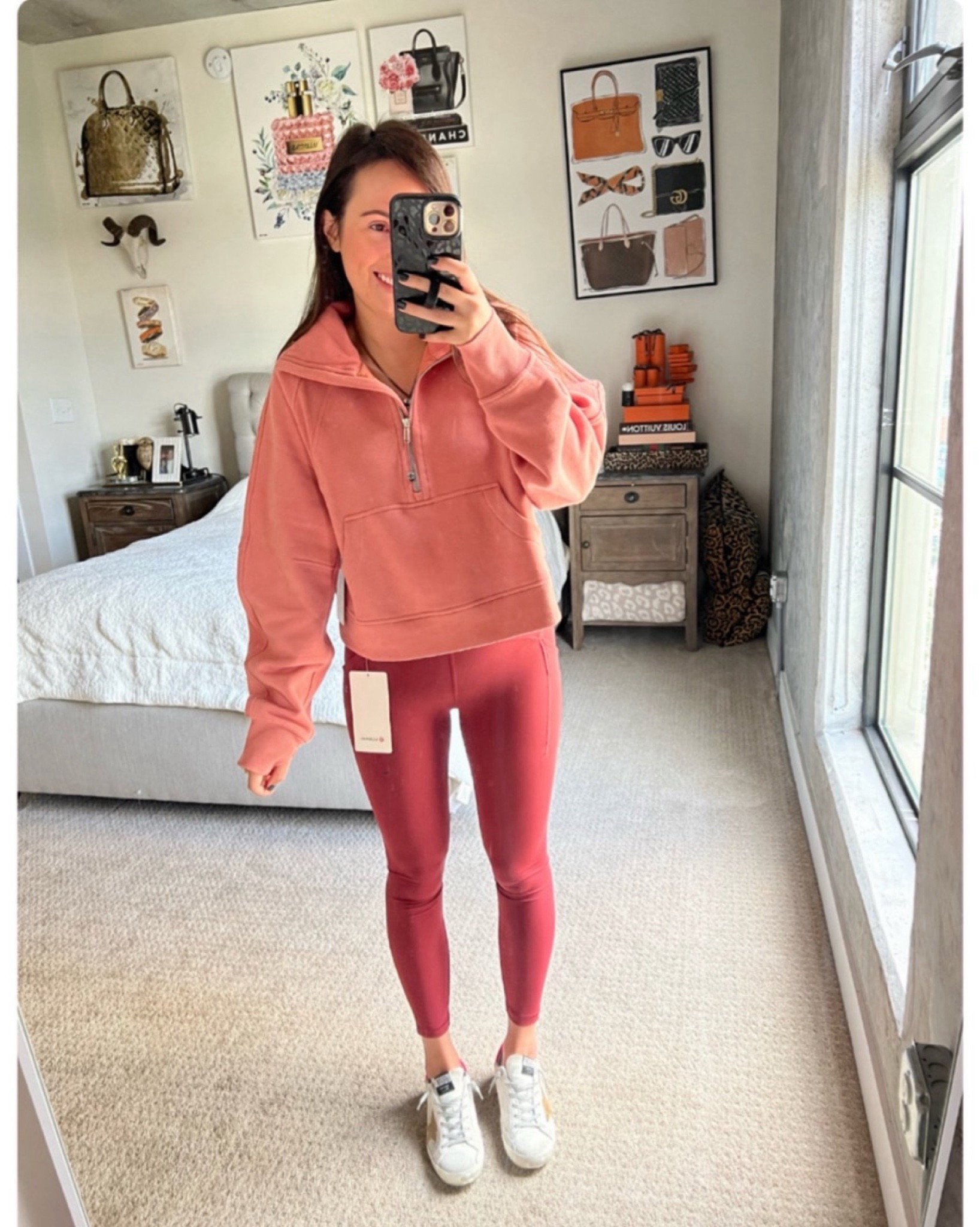Lululemon scuba funnel hoodie in pink savannah xs/s
Loveeee the color and fit!




#LTKfindsunder100 #LTKfitness #LTKstyletip