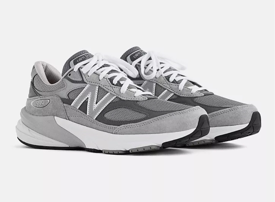 New Balance 990v6

#LTKworkwear #LTKSeasonal #LTKtravel