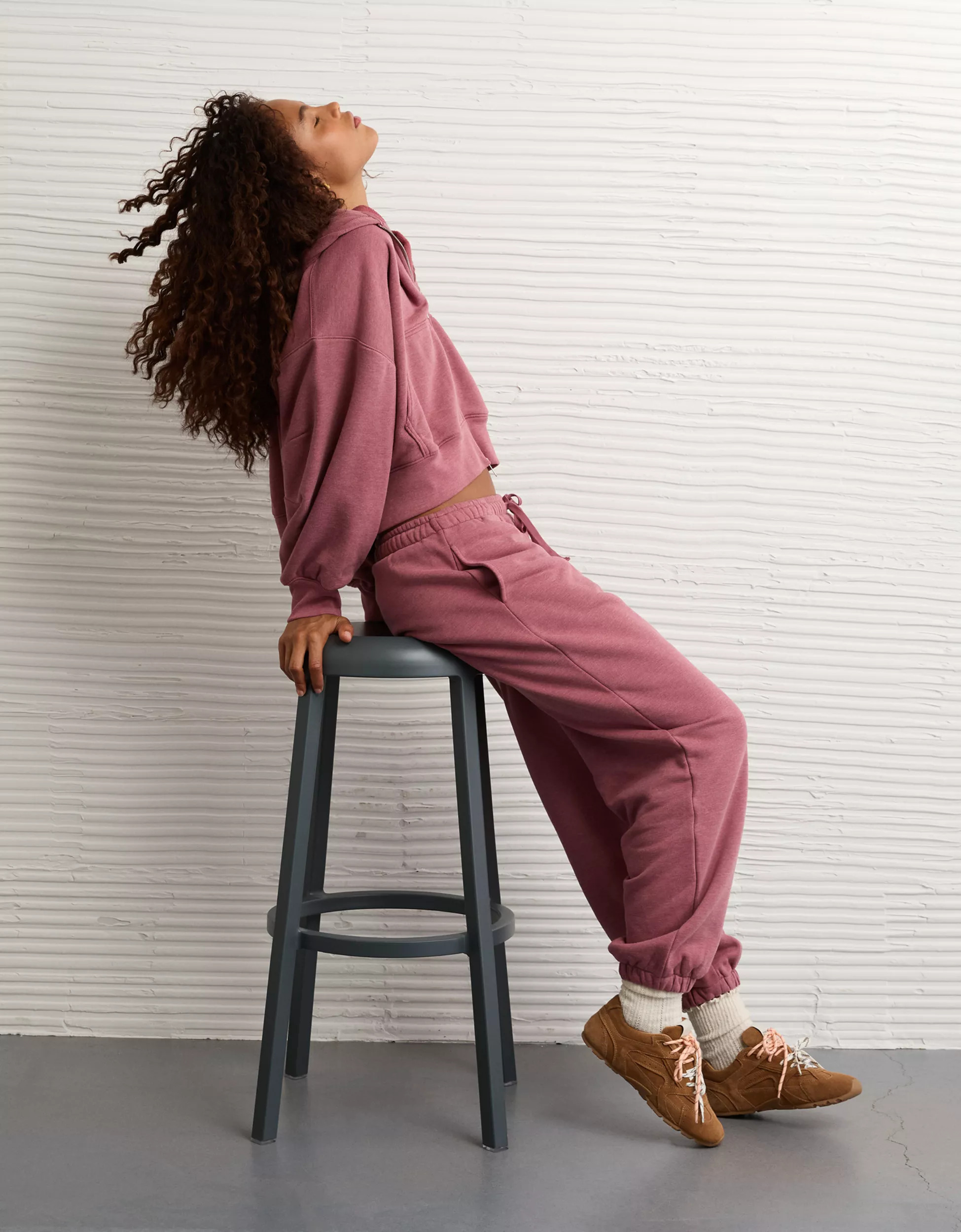 AE Everyday Luxe Barrel Sleeve Full Zip Hoodie | American Eagle Outfitters (US & CA)