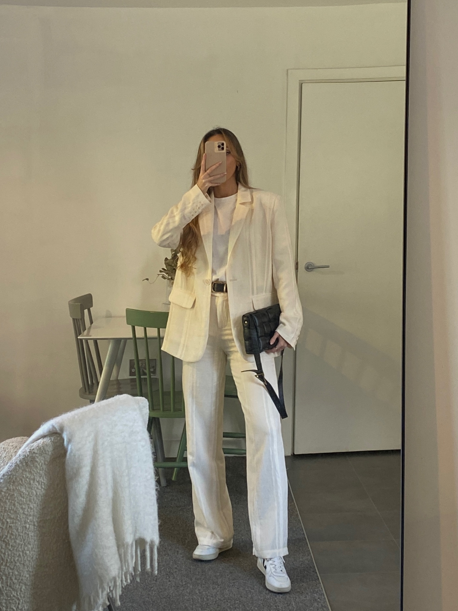 Casual spring outfit 

#LTKstyletip #LTKeurope #LTKSeasonal