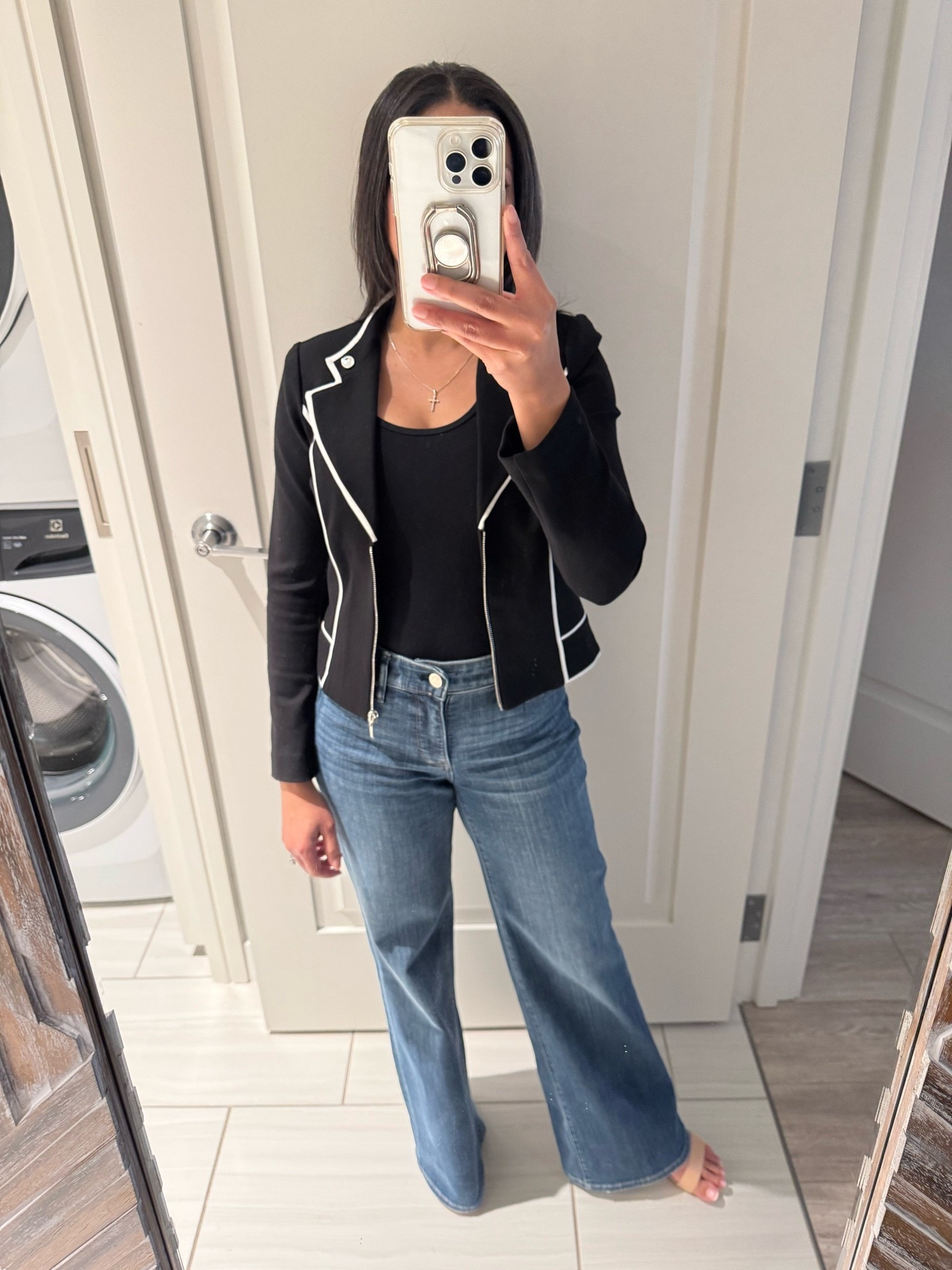 Sale Alert! My favorite wide leg jeans are currently on sale @whbm. These are very comfortable jeans & super fun to style throughout the year!🤩

Business Casual | Denim | Workwear | Fall Outfit

#LTKWorkwear #LTKootd #LTKOver40 #LTKPetite
