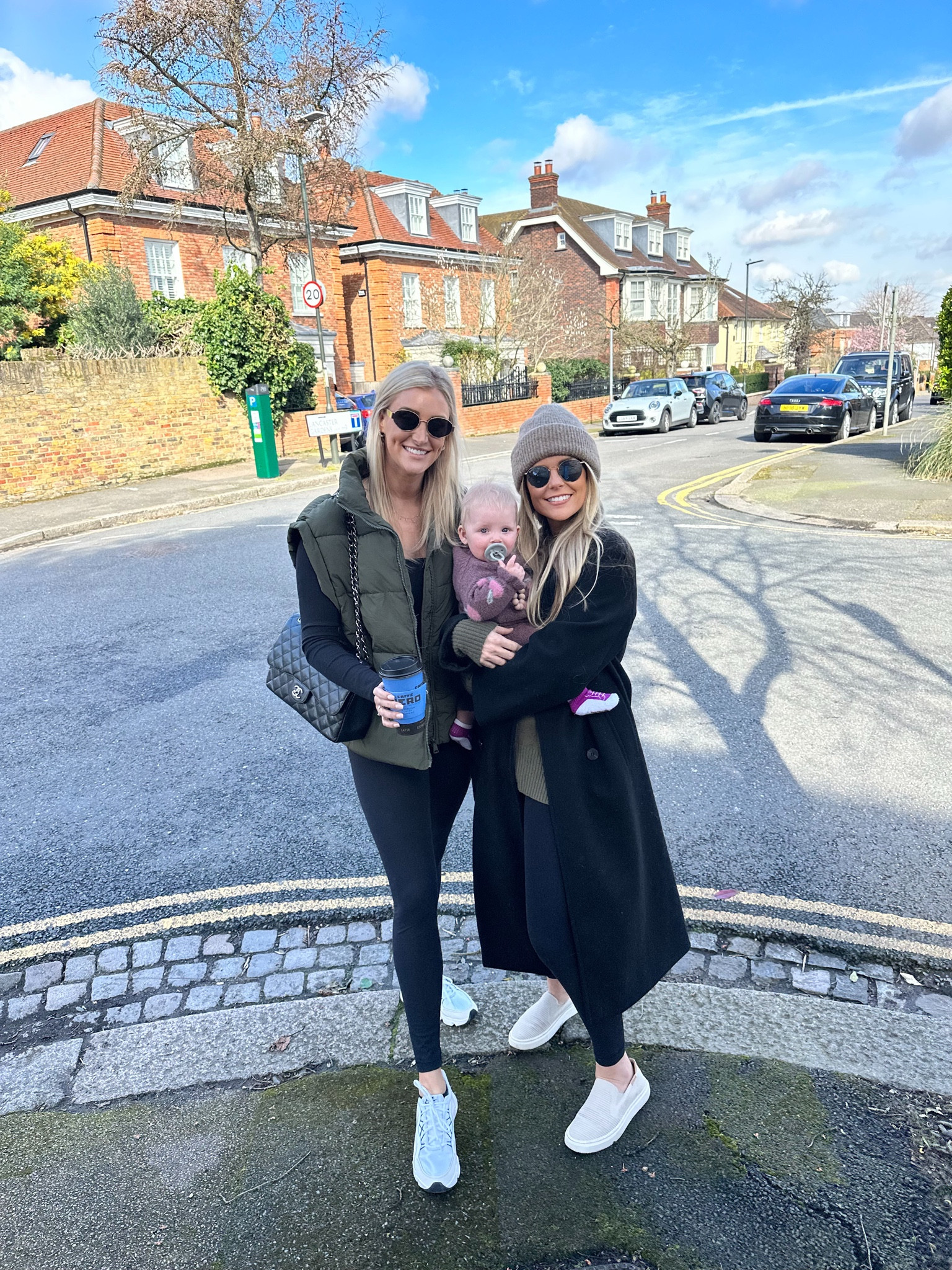 The perfect fit to explore London! 

#LTKSeasonal #LTKfindsunder100 #LTKstyletip