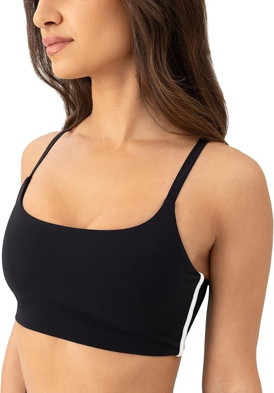 PAVOI ACTIVE Women's Athleisure Contrast Scoop Sports Bra | Medium Support Bra with Removable Pad... | Amazon (US)