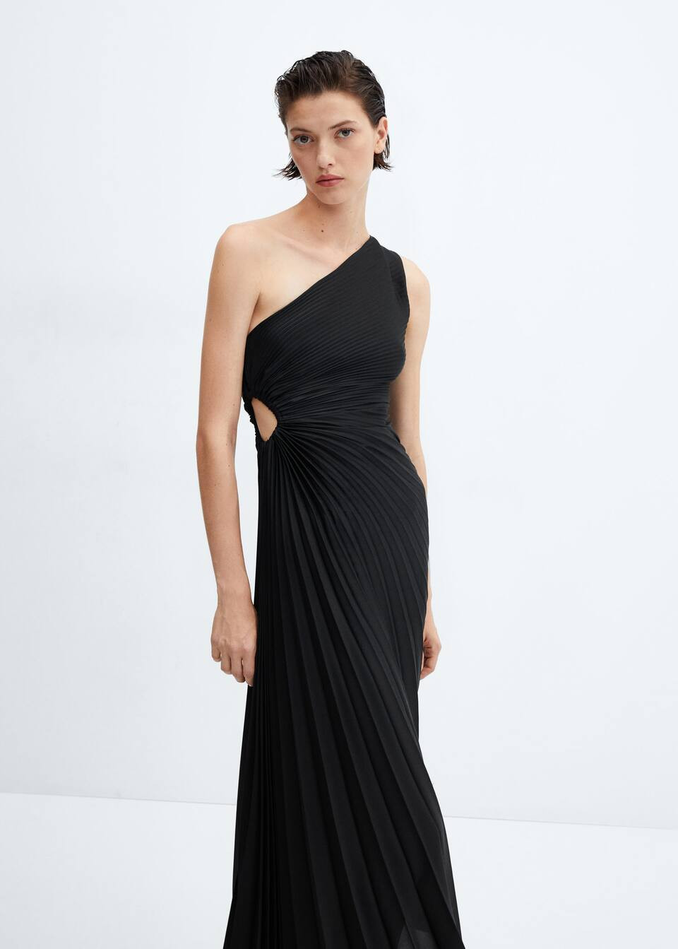 Asymmetrical pleated dress -  Women | Mango USA | MANGO (US)