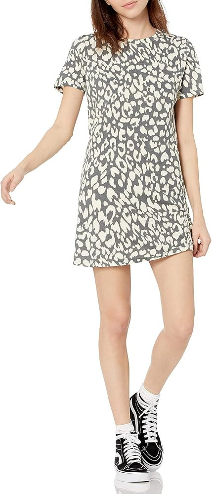 Amazon Brand - Wild Meadow Women's Short Sleeve Crewneck Printed T-Shirt Dress | Amazon (US)
