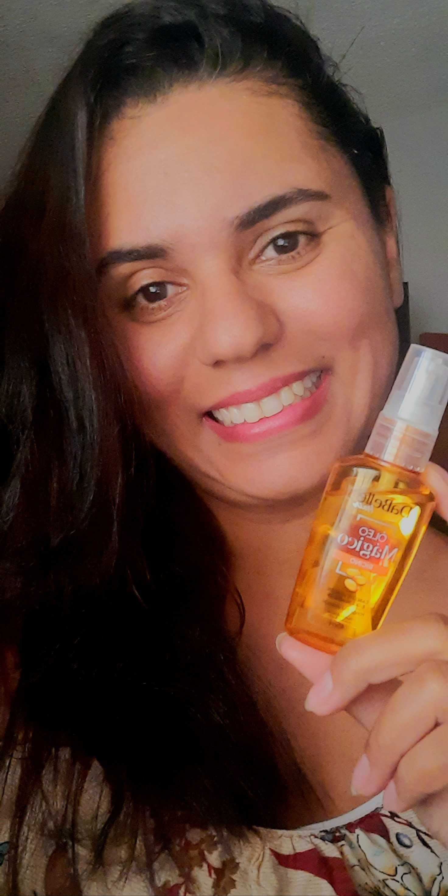 Minha gente linda olha esse achado maravilhoso 😍😍Óleo Mágico Rícino  da Dabelle. Protege a integridade do fio, enquanto encorpa e condiciona,para evitar quebras e deixar o cabelo mais macio , bonito e lógico cheiroso pensa no cheiro que fica o cabelo!! 😍😍

#LTKbeauty #LTKbrasil