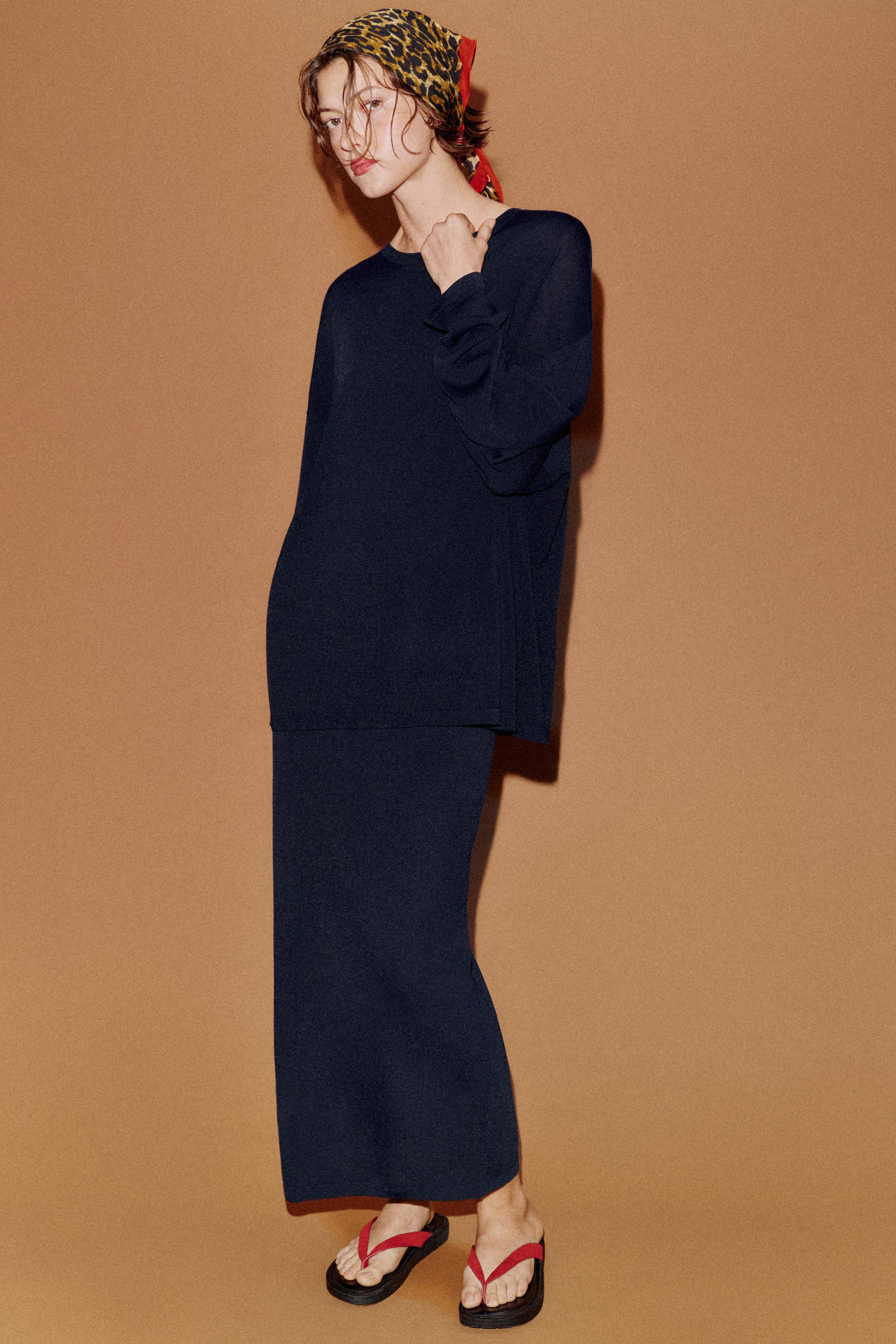 OVERSIZE FINE KNIT JUMPER | Zara UK