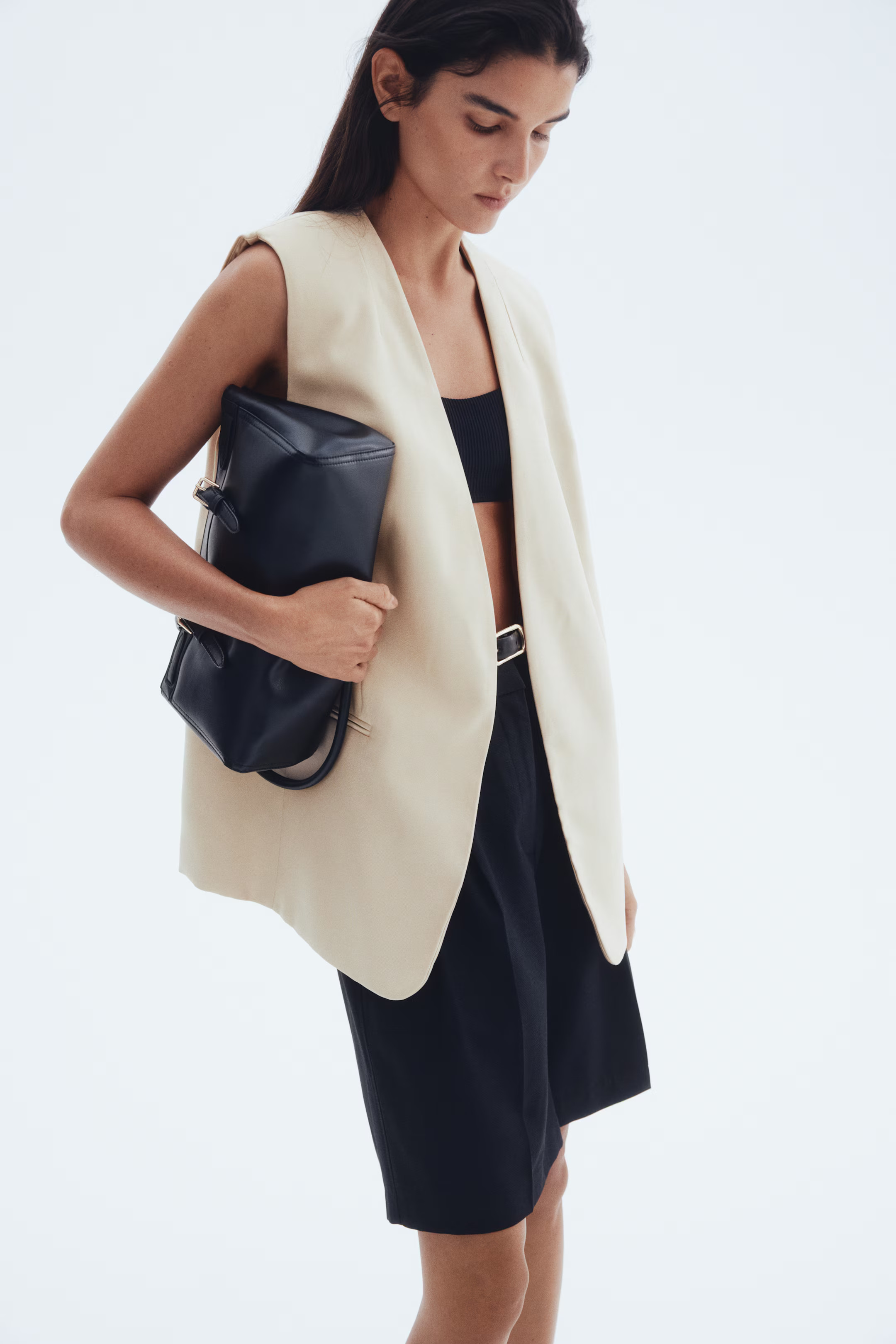 Waistcoat | H&M (UK, MY, IN, SG, PH, TW, HK)