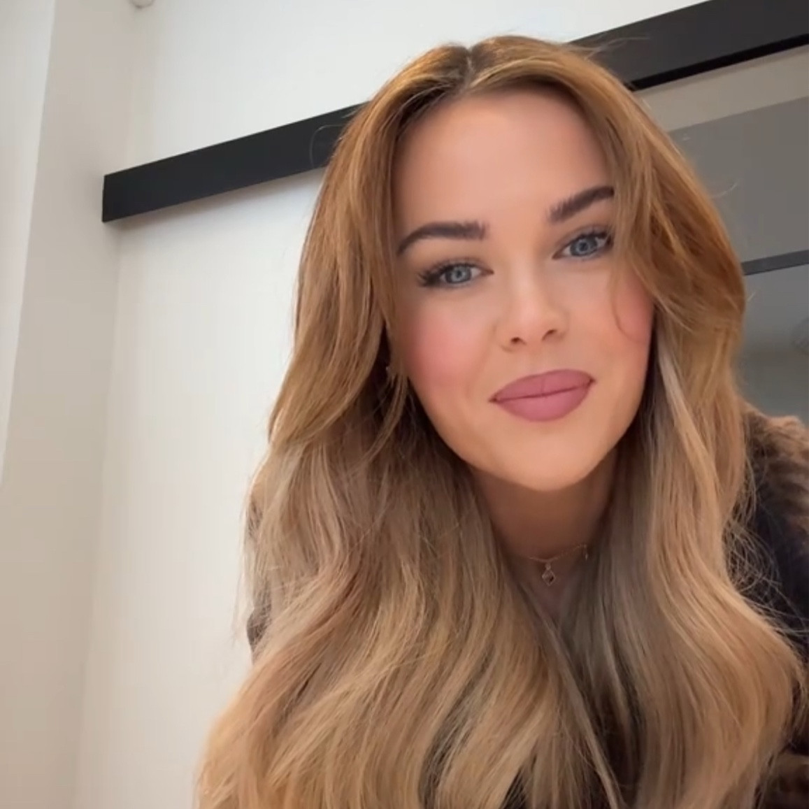 My current favourite lip colour 😍
#nars #powermatter #lipstick #sweetdeposition #makeup 

#LTKbeauty #LTKuk