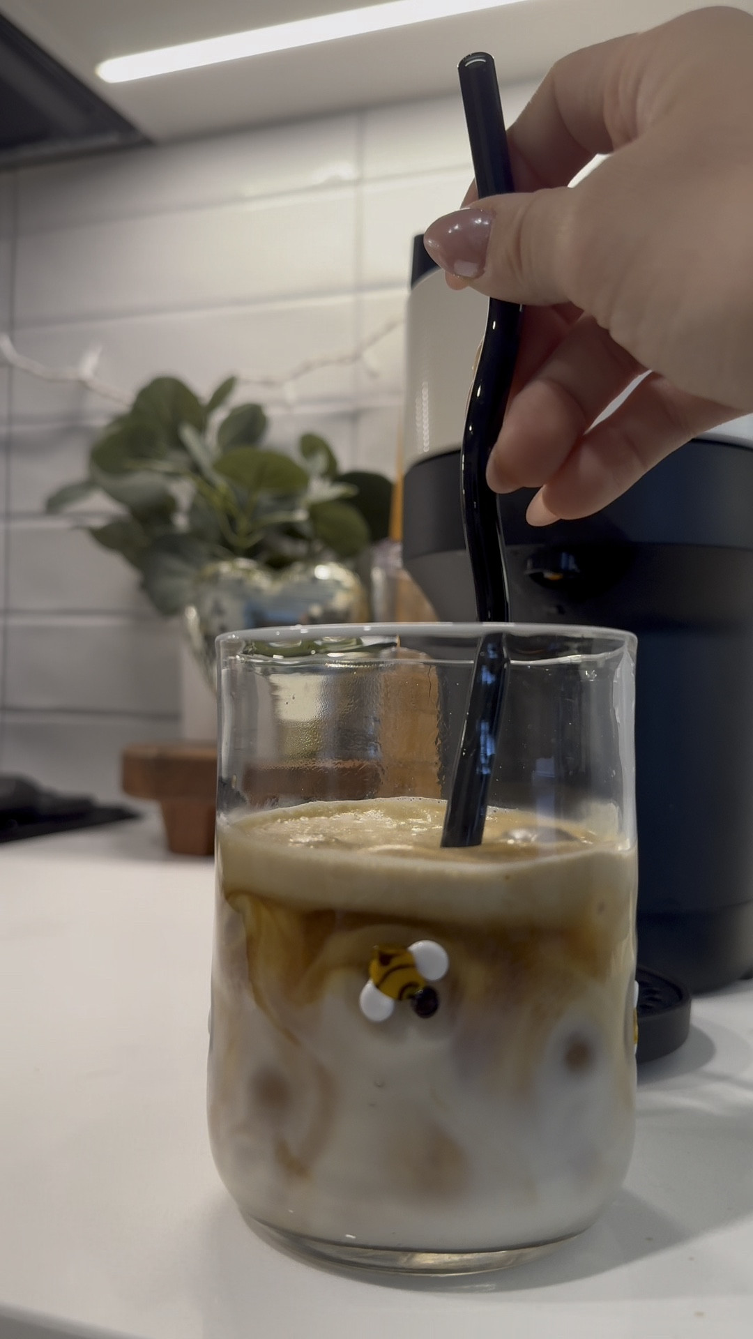 At Home Coffee Essentials☕️🐝

#LTKHome #LTKWatchNow #LTKMostLoved