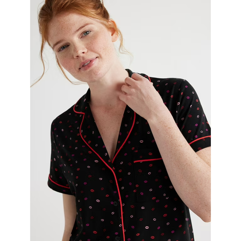 Joyspun Women’s Short Sleeve Notch Collar Top and Shorts Knit Pajama Set, 2-Piece, Sizes S to 3... | Walmart (US)