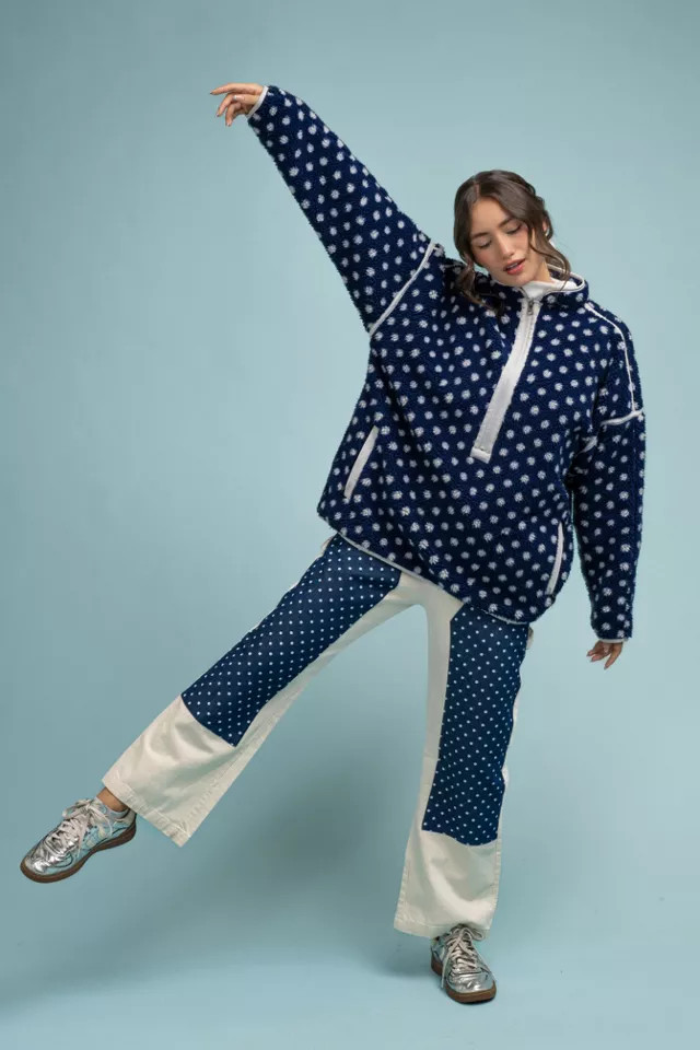 Midnight Lunch Wyoming Pullover Jacket in Signature Red, Women's at Urban Outfitters | Urban Outfitters (US and RoW)