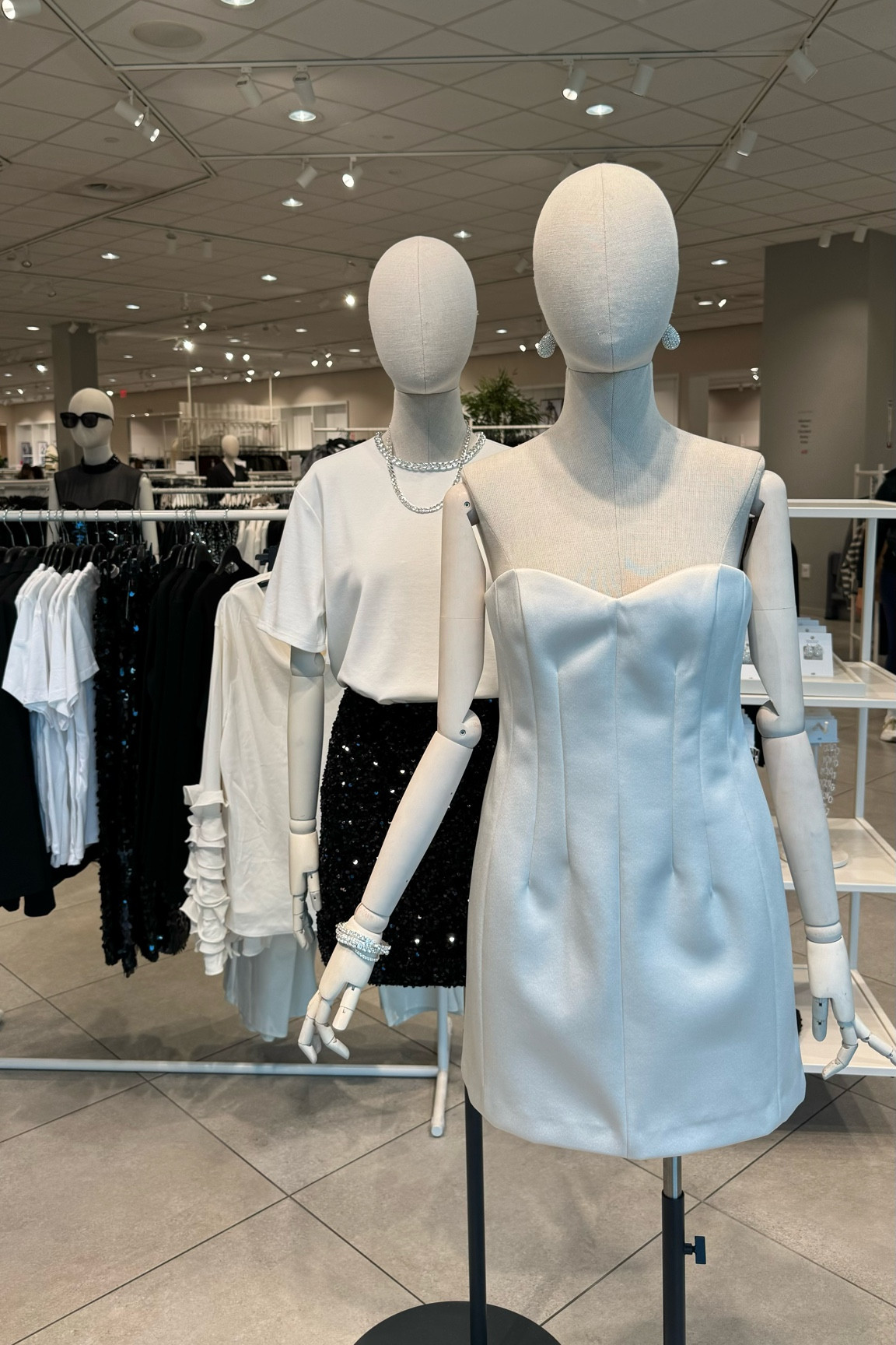 H&M holiday collection favorites! Sparkly dresses, bow details, Christmas outfits, holiday party looks and more. #holidayoutfit #christmasoutfit #nyeoutfit

#LTKFindsUnder100 #LTKFindsUnder50 #LTKHoliday
