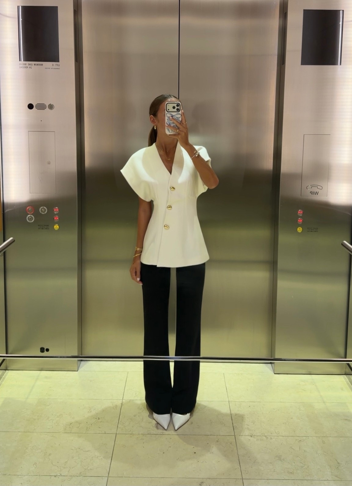 today’s office ootd 🤍🫧 

#LTKFashionMonth #LTKsummer #LTKworkwear