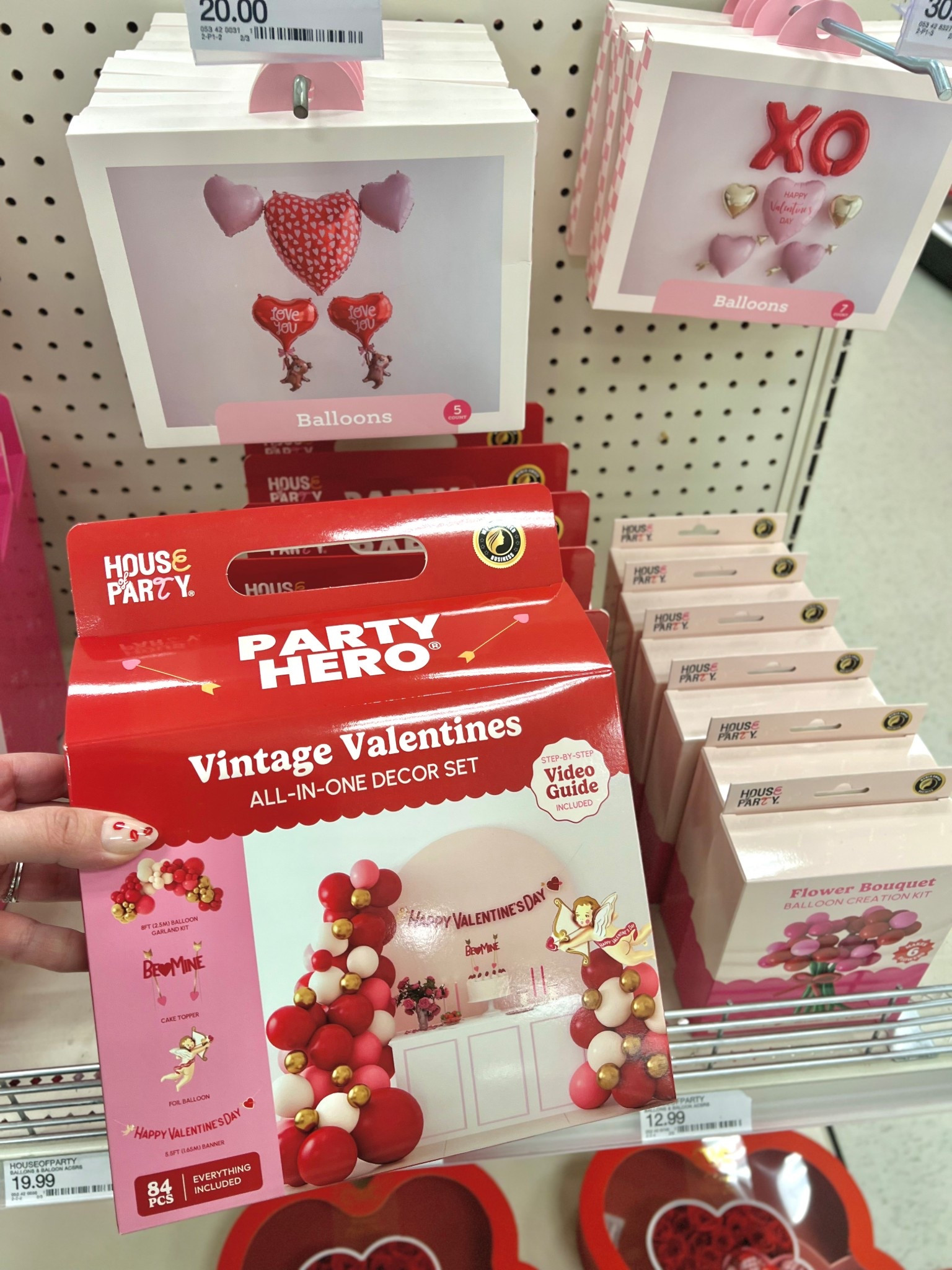 House of Party 81ct Vintage Valentine Decor Kit

#LTKValentine #LTKKids #LTKSeasonal