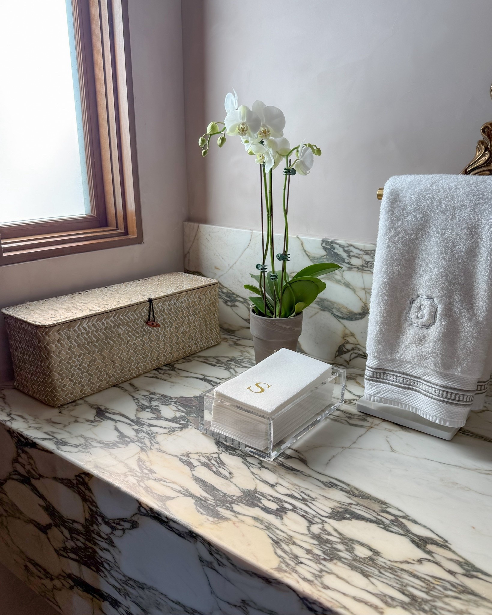 Powder bathroom details! Love this acrylic holder and monogrammed napkins for guests for an elevated touch!

#LTKFindsUnder50 #LTKFindsUnder100 #LTKHome