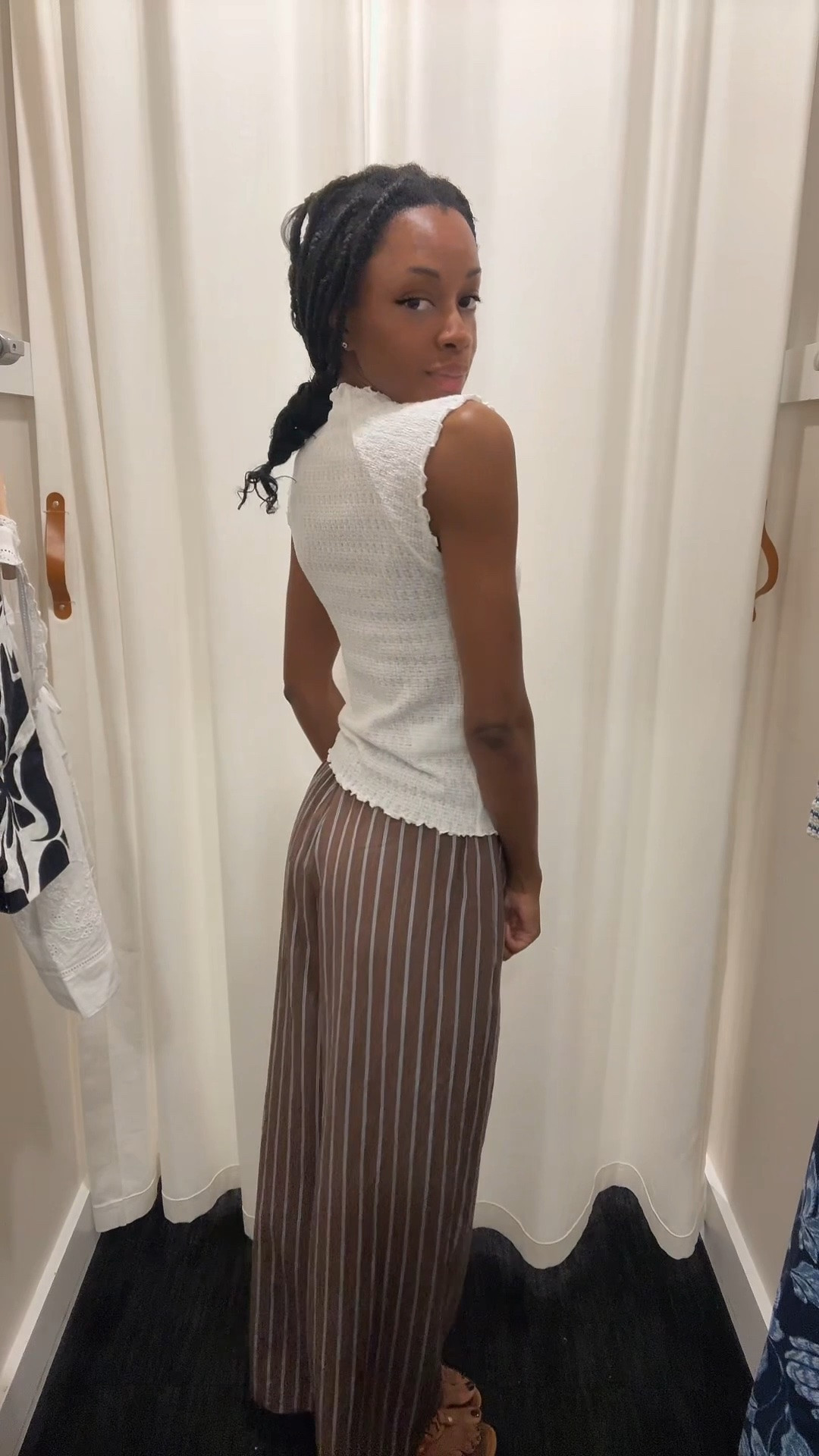 Pull on pants are a must have in my closets. Easy to throw on, fun to style and always comfortable. Loving these in stripes. @Madewell

#LTKxMadewell #LTKSaleAlert