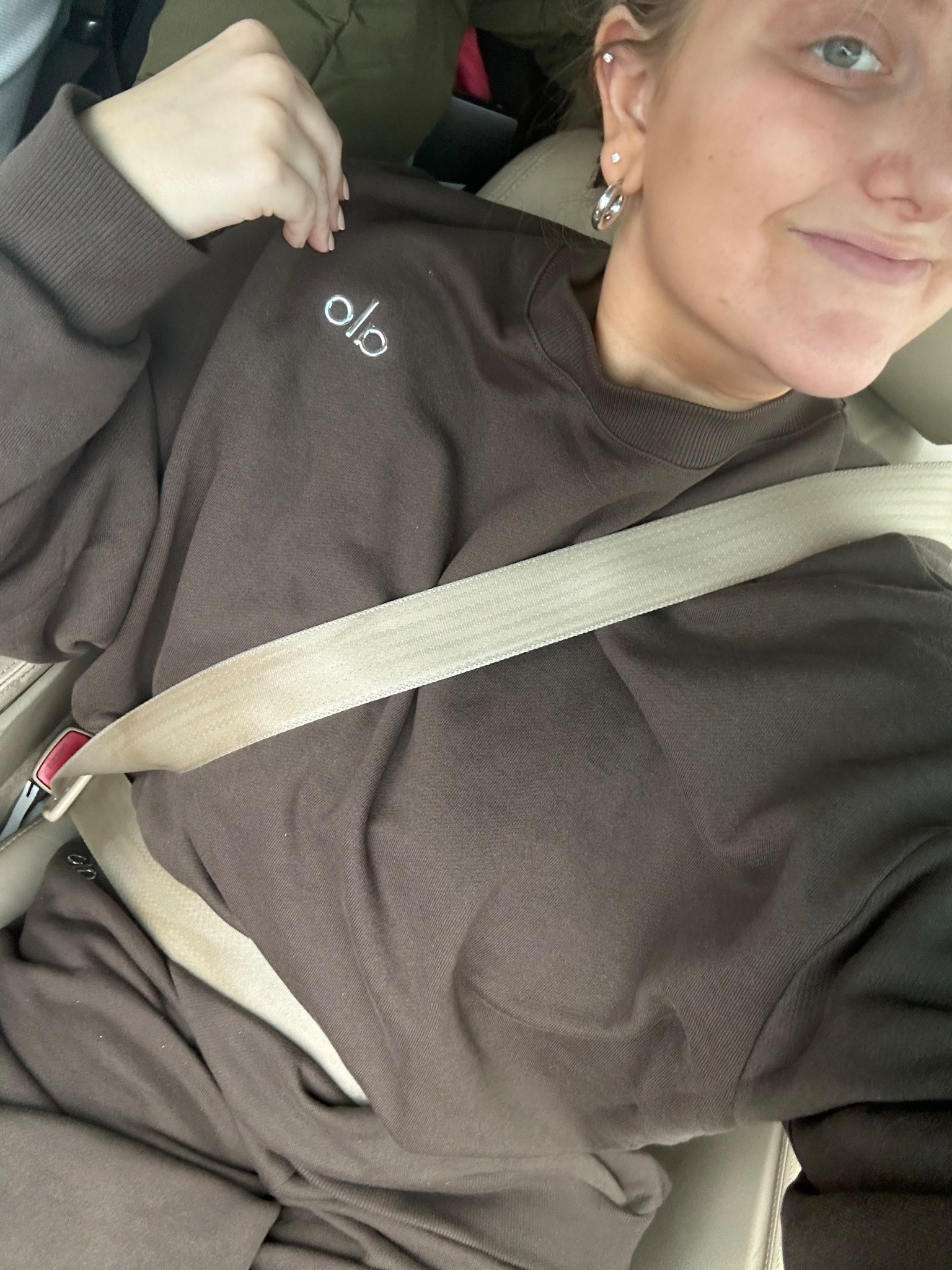 Alo Accolade Crew and Straight Cut Sweatpants - a go to for travel, lounging, or errands 

#ALO #aloyoga #pilates #fall #winter #set #fashionset #espresso #LTKOver40 #LTKU #LTK #LTKACTIVE

#LTKHoliday #LTKStyleTip #LTKGiftGuide