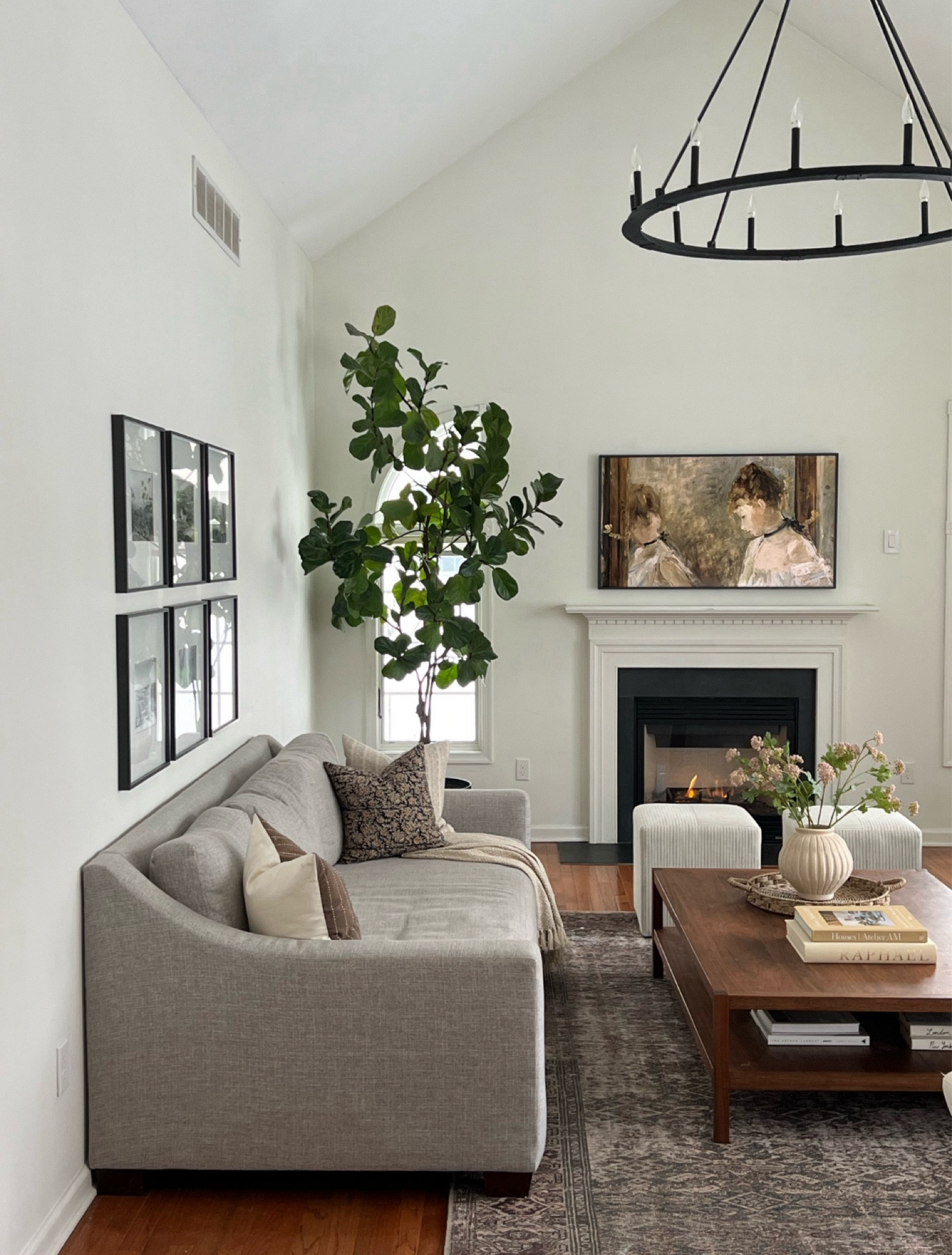 Living room inspiration, loloi Georgia moss salmon, pottery barn York sofas

#LTKSaleAlert #LTKHome