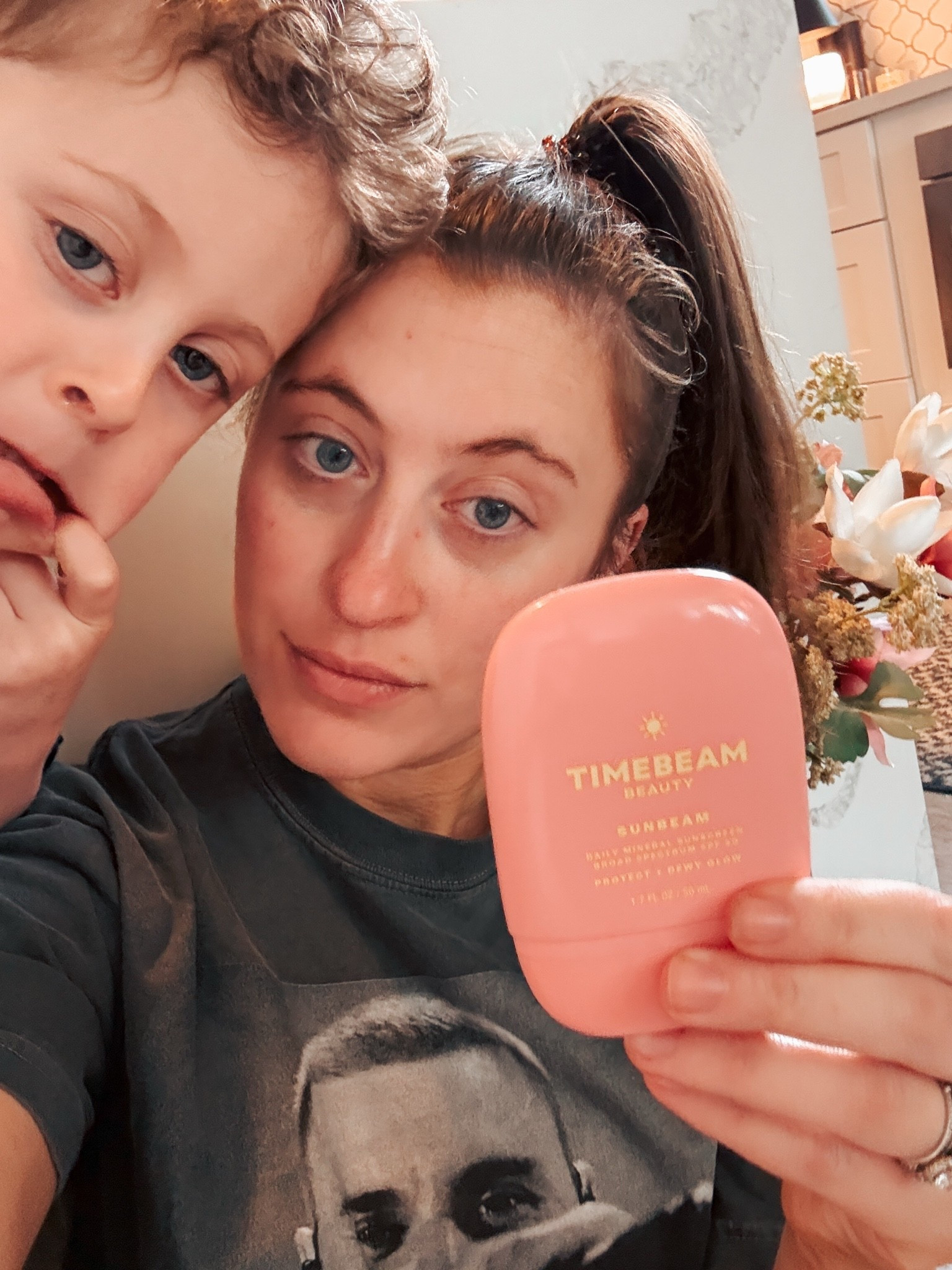 lazy sunday + finally nice weather ☀️

doing a quick SPF refresh before going back outside and ok wait… I actually love this

lightweight, glowy, and doesn't feel greasy 🙌

Use code STEPH20 for 20% off ✨

#ad @timebeambeauty

#spf #skincare #sunprotection #glowyskin #springvibes #sunscreen

#LTKdayinmylife #LTKgrwm #LTKmomlife