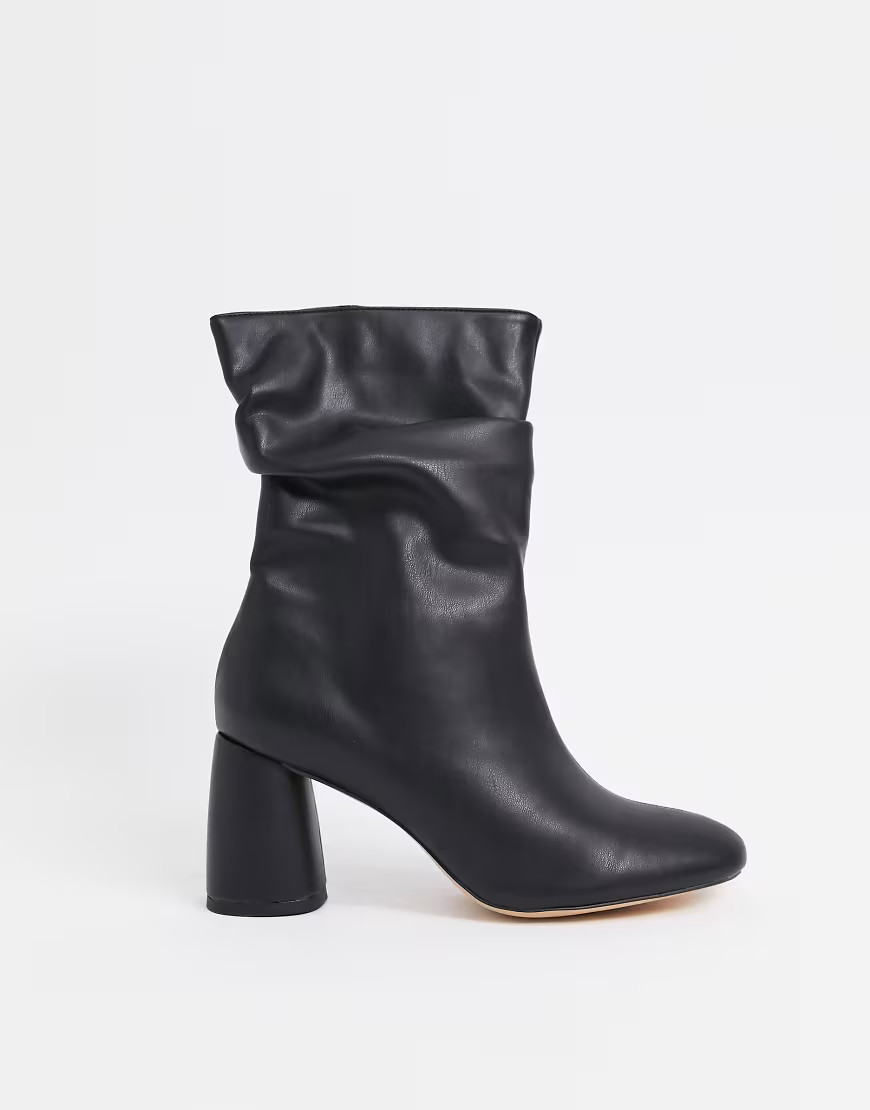 Public Desire – Marshmallow – Svarta slouchy boots | ASOS (Global)