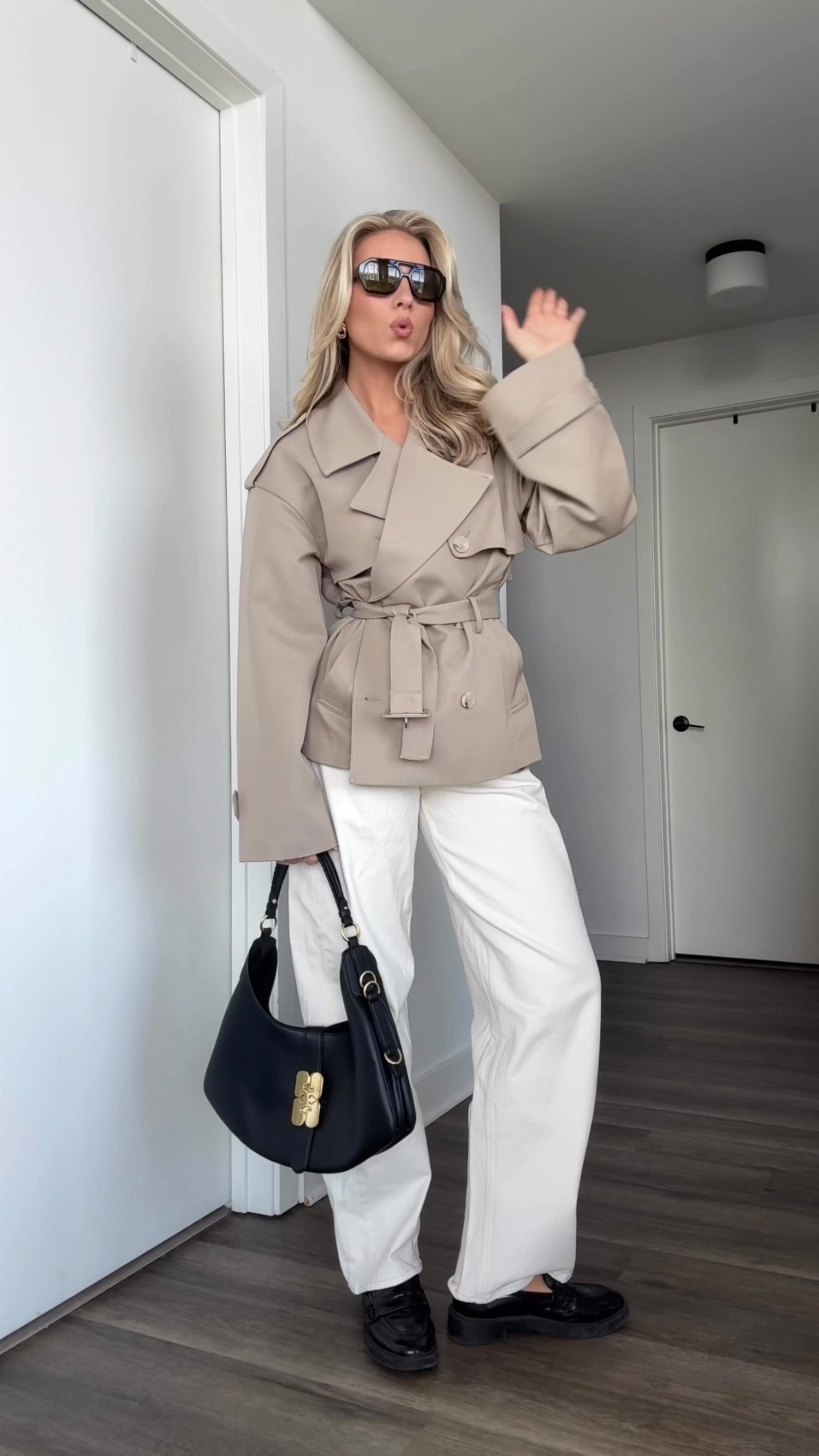 White barrel jeans and a trench coat for spring 🪴 

#LTKootd #LTKgrwm #LTKSeasonal