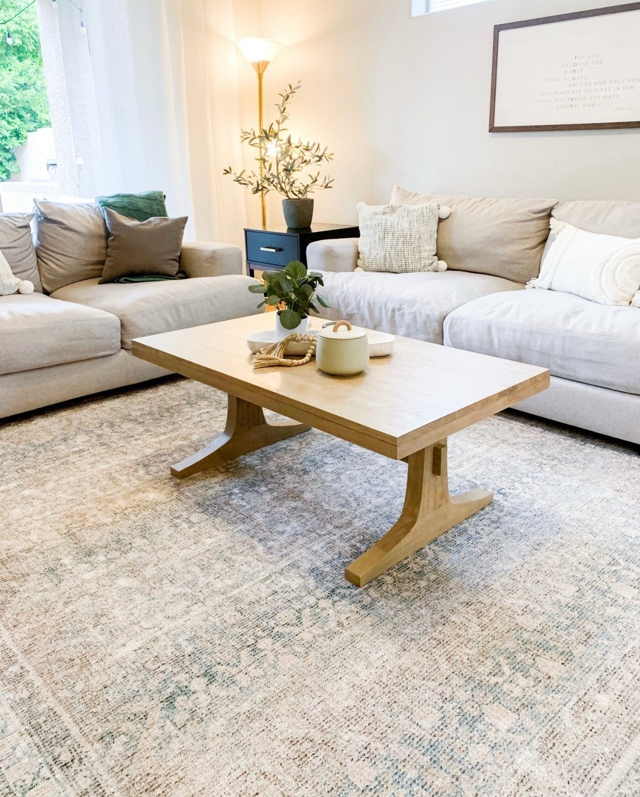 Beautiful Wayfair natural area rug. 44% off now! 




Angela Rose x Loloi Aubrey Jade / Natural Area Rug
Wayfair home, Wayfair natural rug, Wayfair rug sale, indoor rugs, rugs on sale, area rug, washable rugs, Wayfair rugs #LTKHome

#LTKSaleAlert #LTKHoliday #LTKFamily