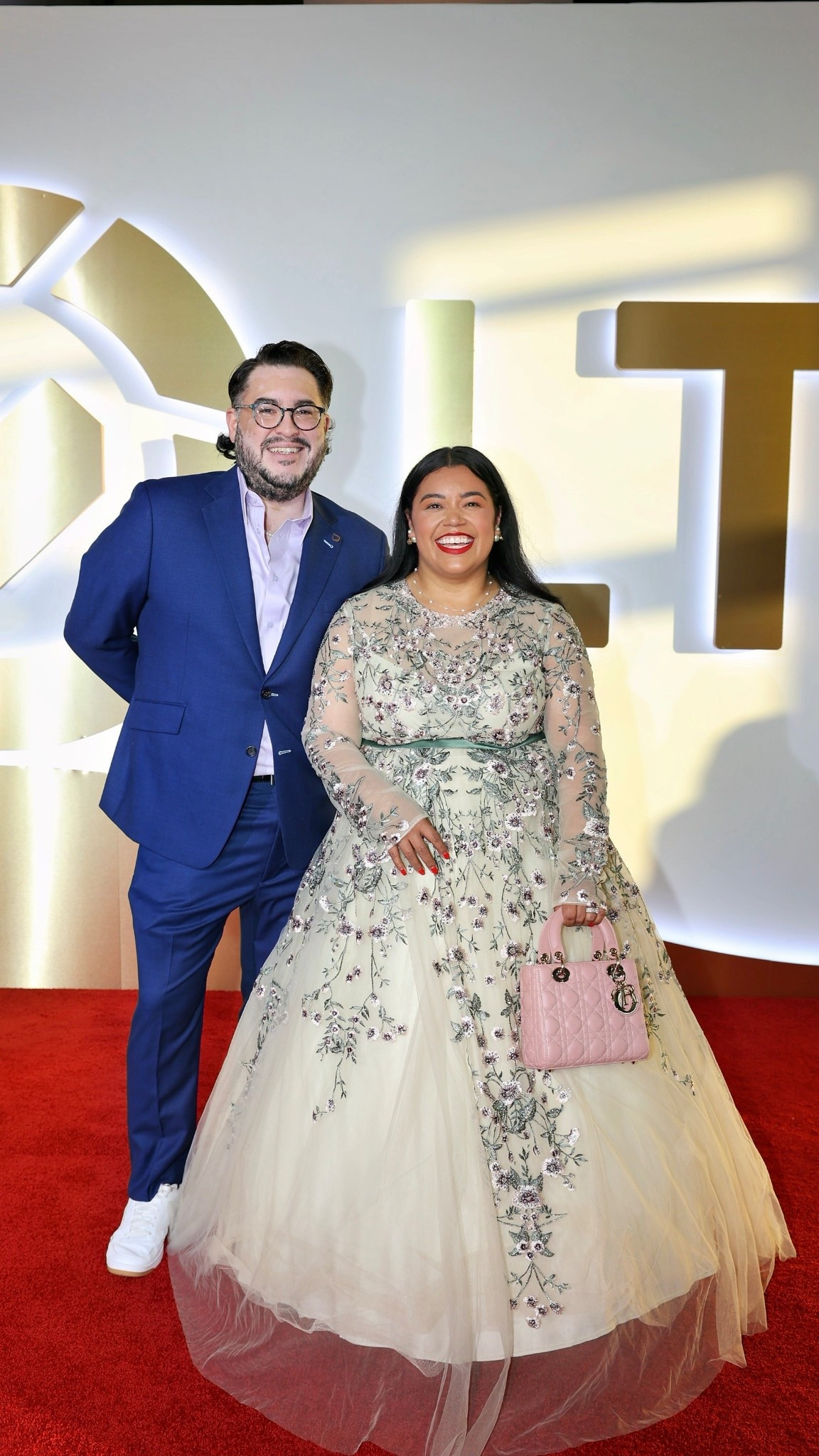 ✨ Tonight’s look for the LTK Awards ✨ 

My Mac Duggal dress is in a size 16. I would say it’s true to size. 

My liquid lipstick stayed all night and it’s #1 from Sephora. 

Smiles and Pearls, formal dress, black tie, Mac Duggal 

#LTKMidsize #LTKWedding #LTKCon